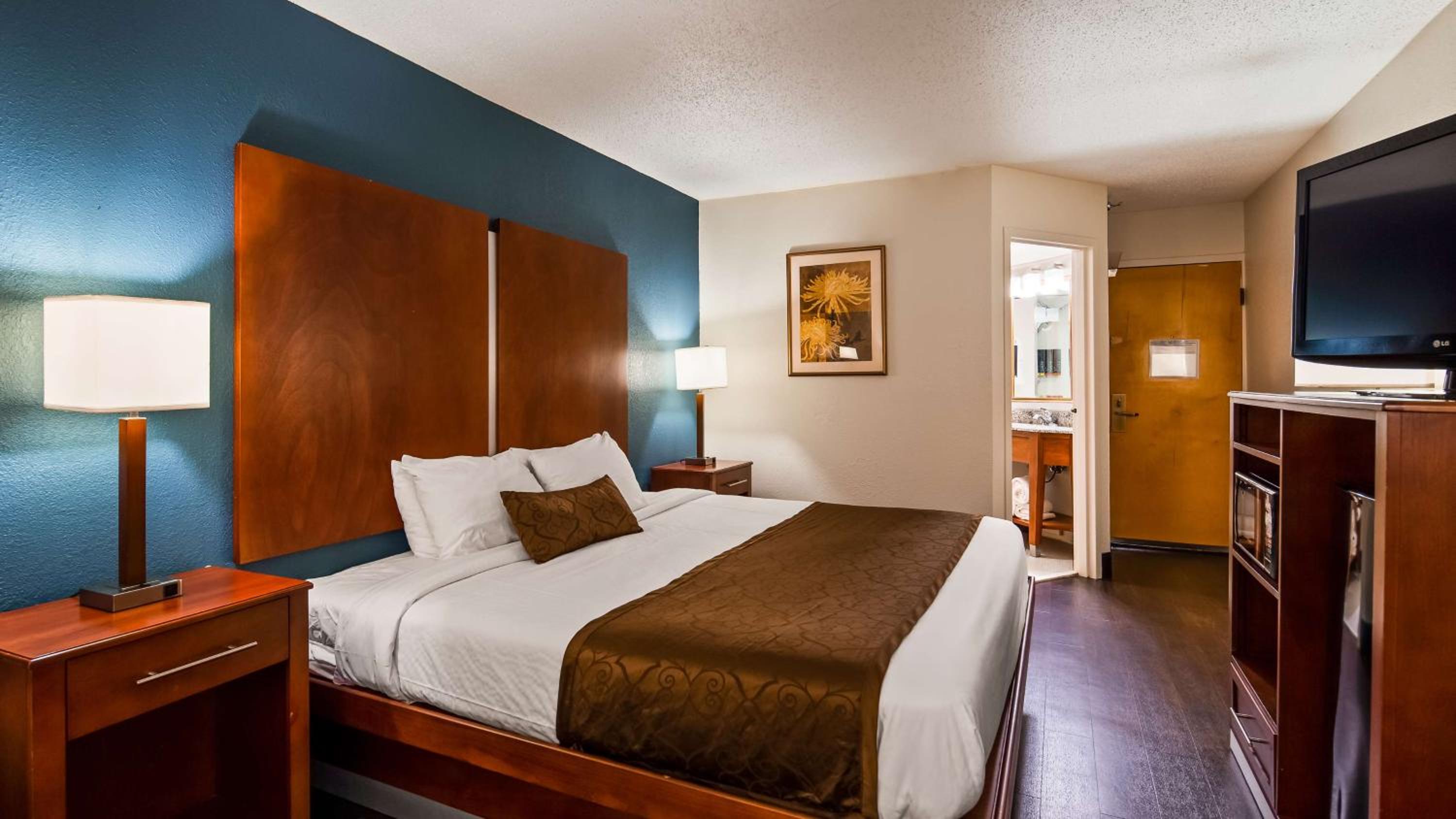 King Room Pet Friendly - Non Smoking - Photo 1