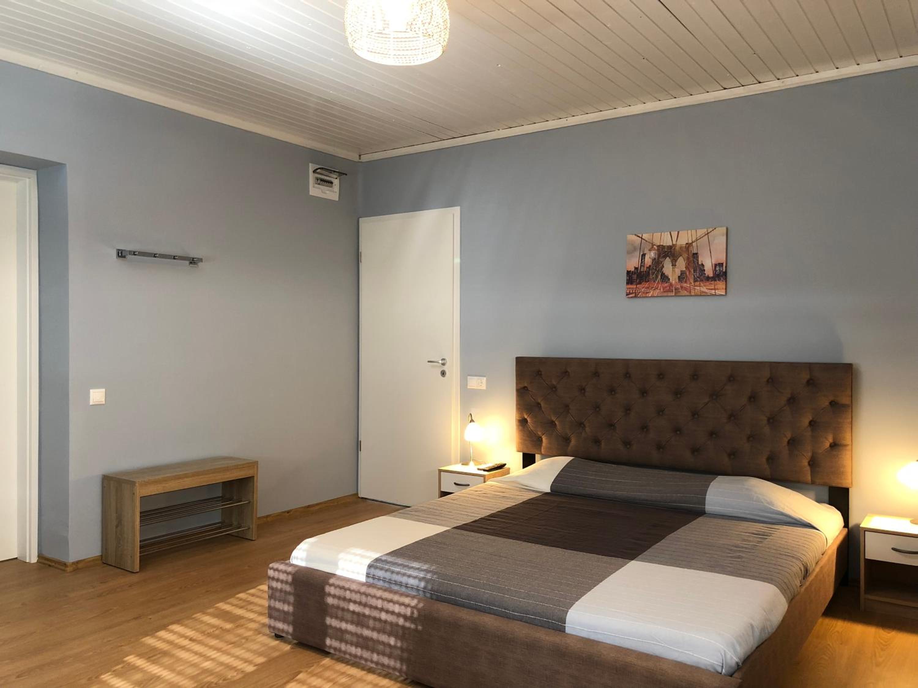 Studio Apartment photo 1
