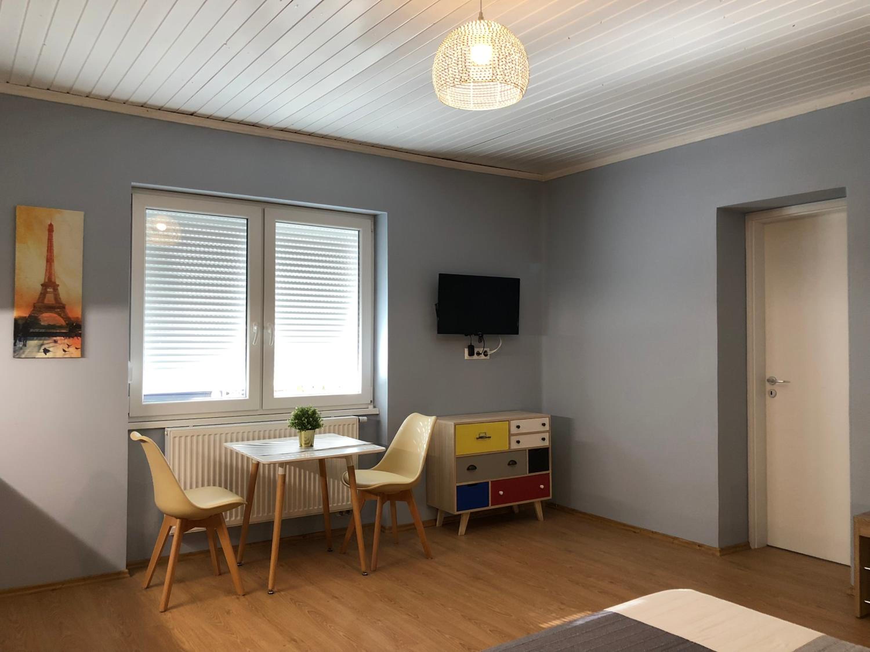 Studio Apartment photo 2