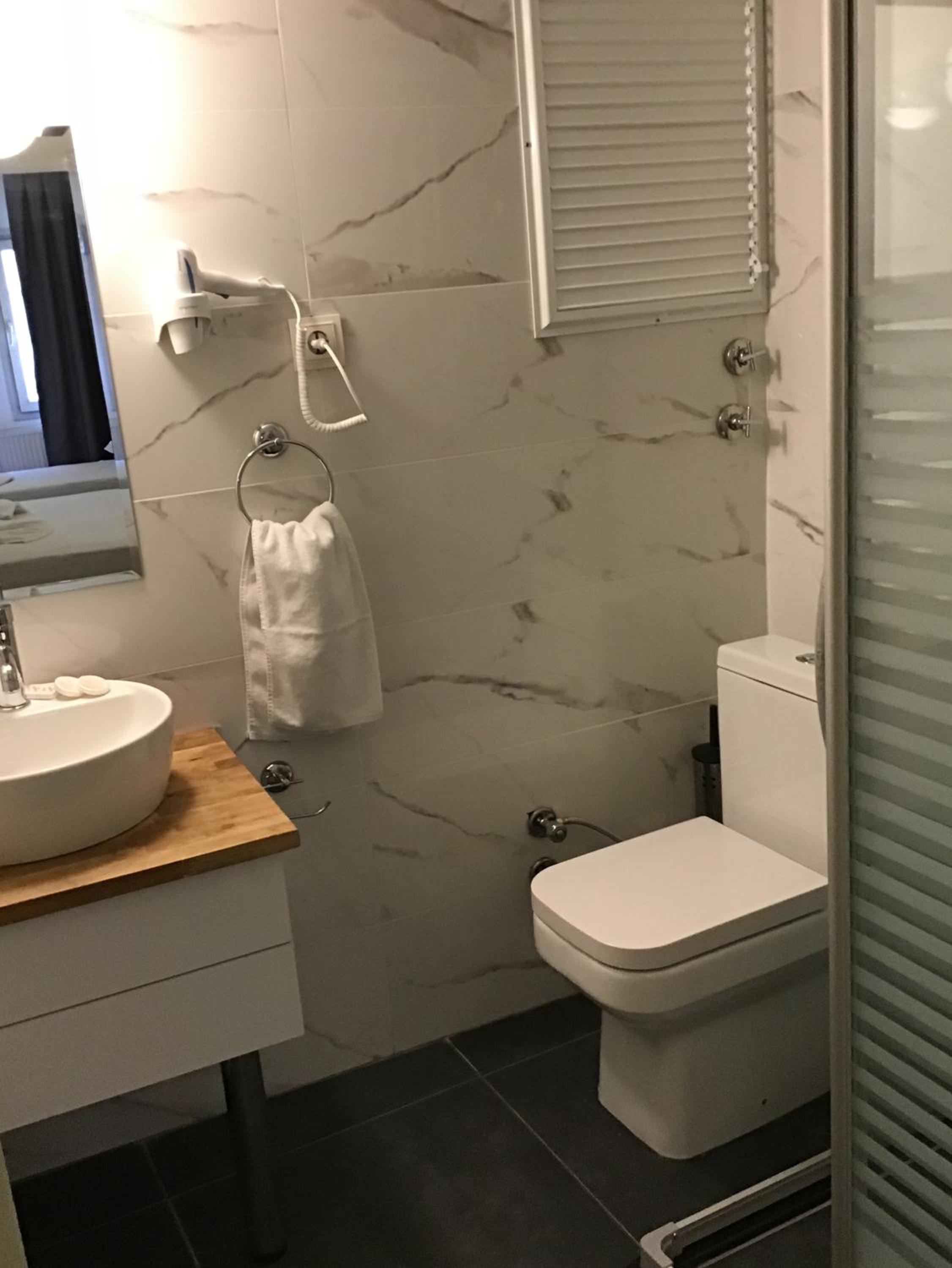 Standard Single Room photo 3