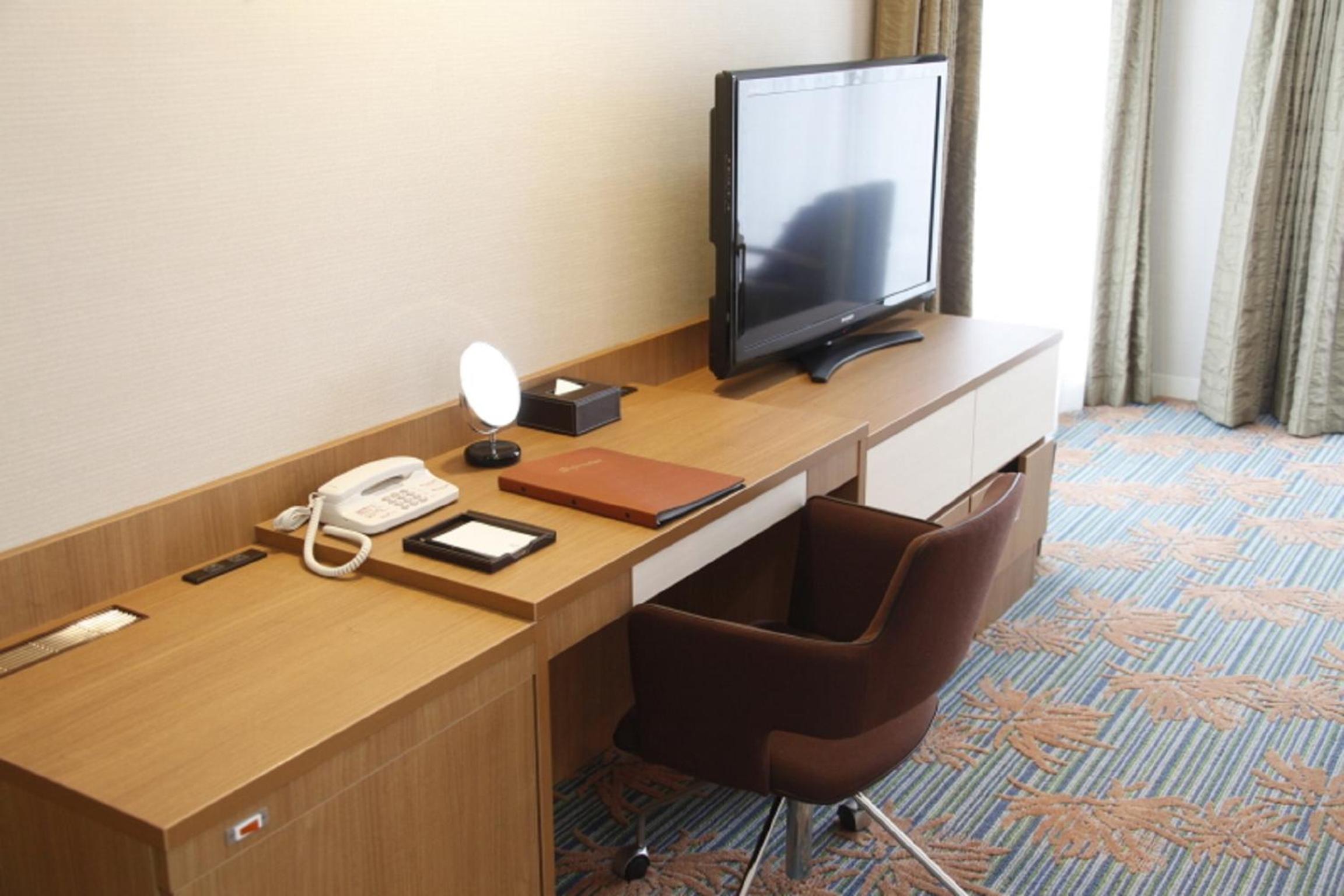 Standard Twin Room- Non-Smoking - Photo 4