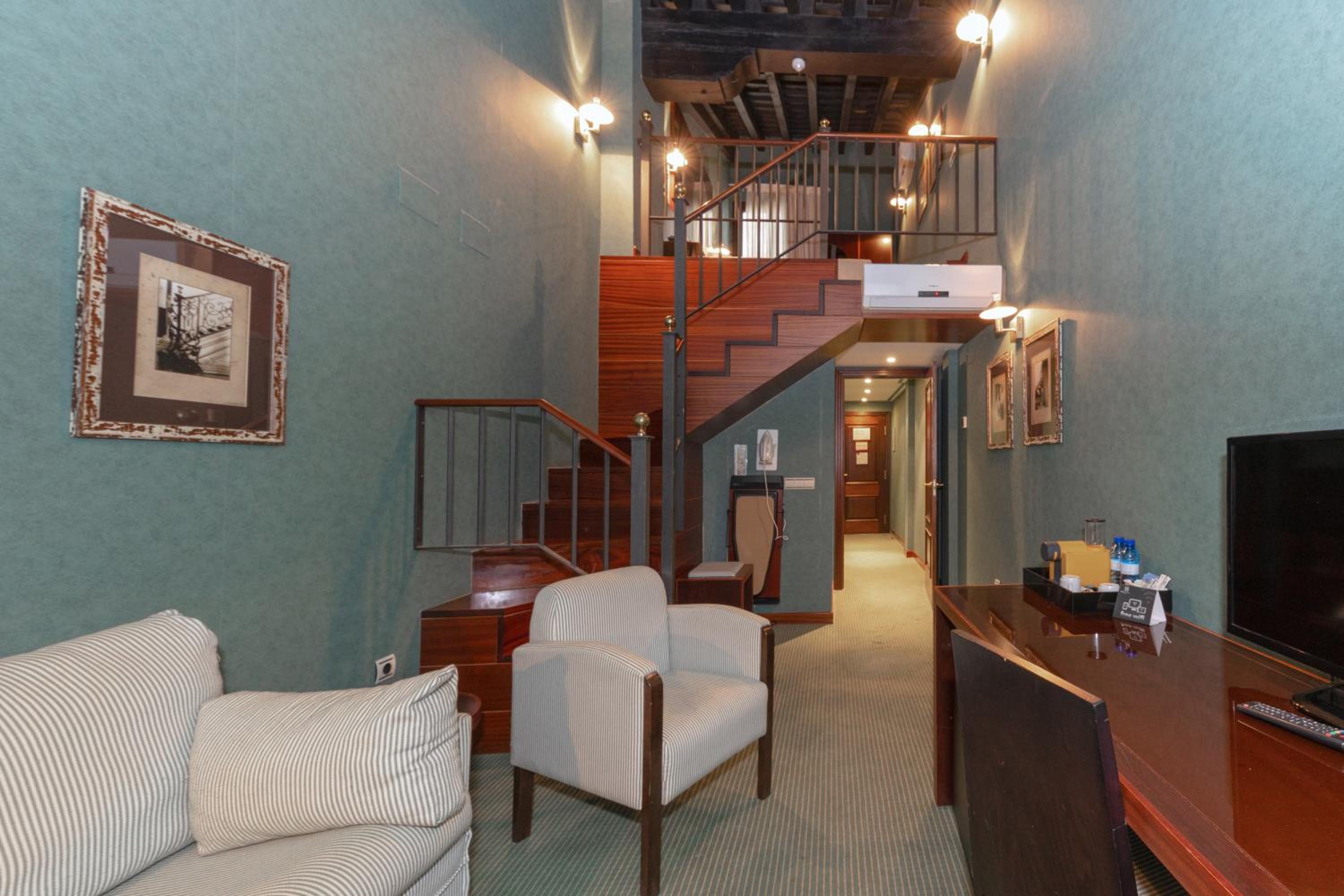 Superior Double Room - Photo 13