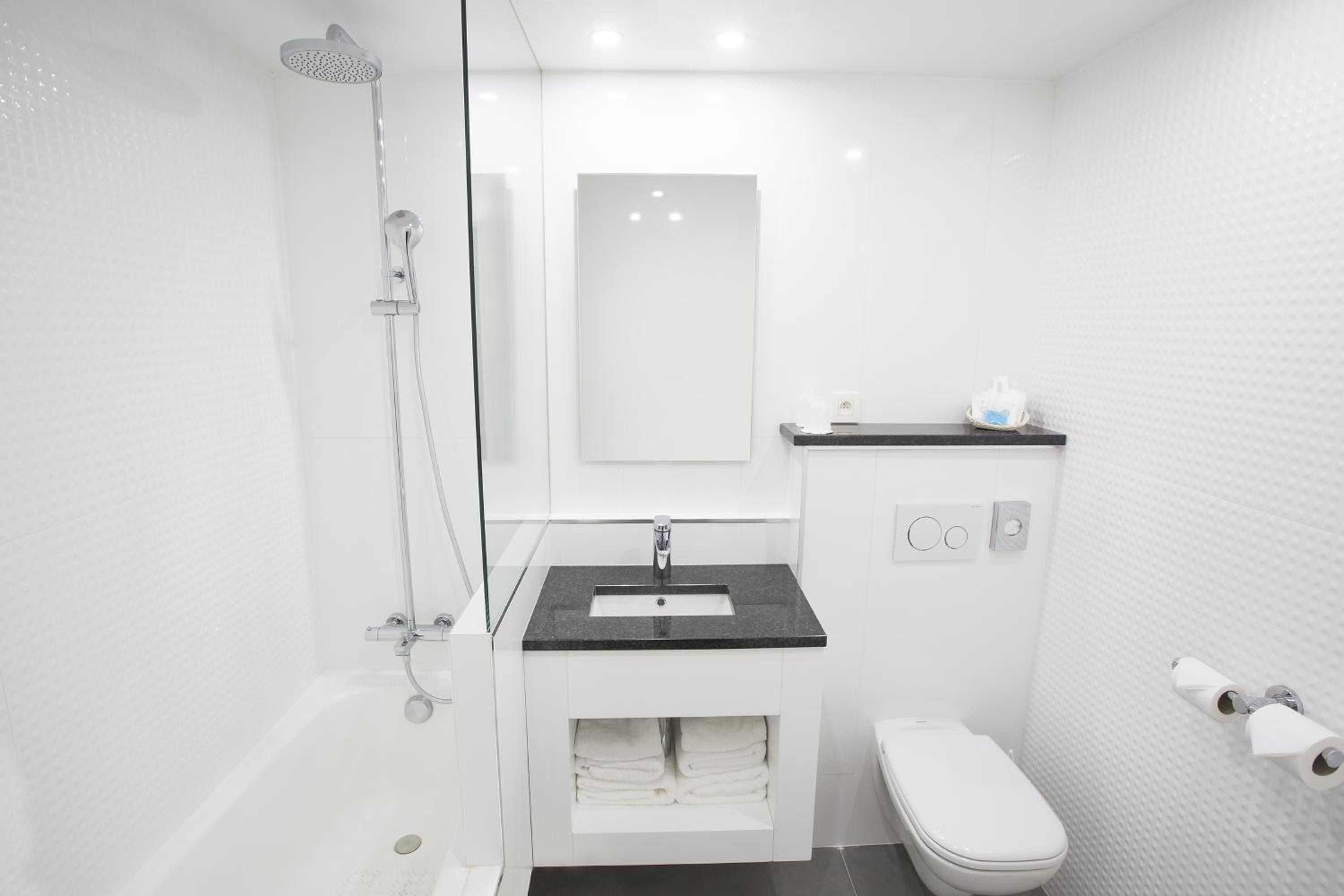 Privilege Room - Photo 10