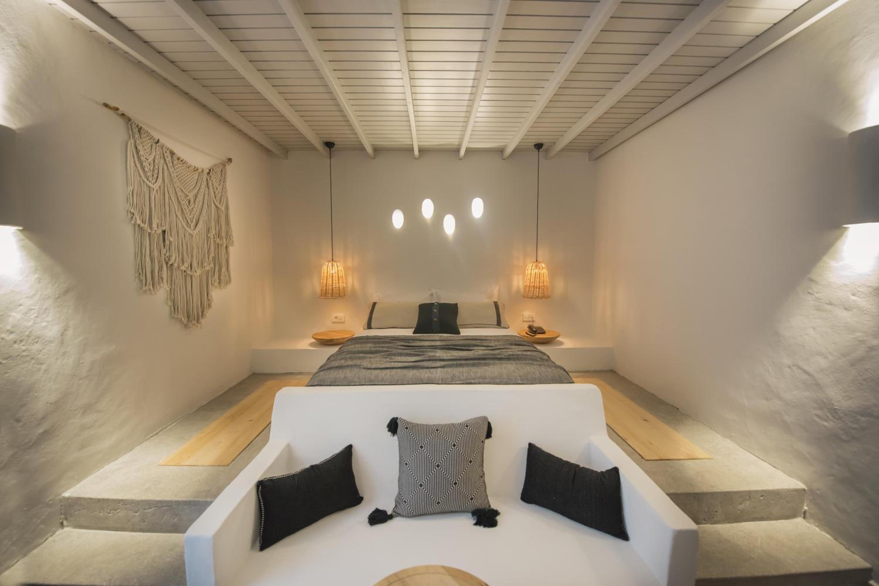 Classic Room (Land or Street Side)