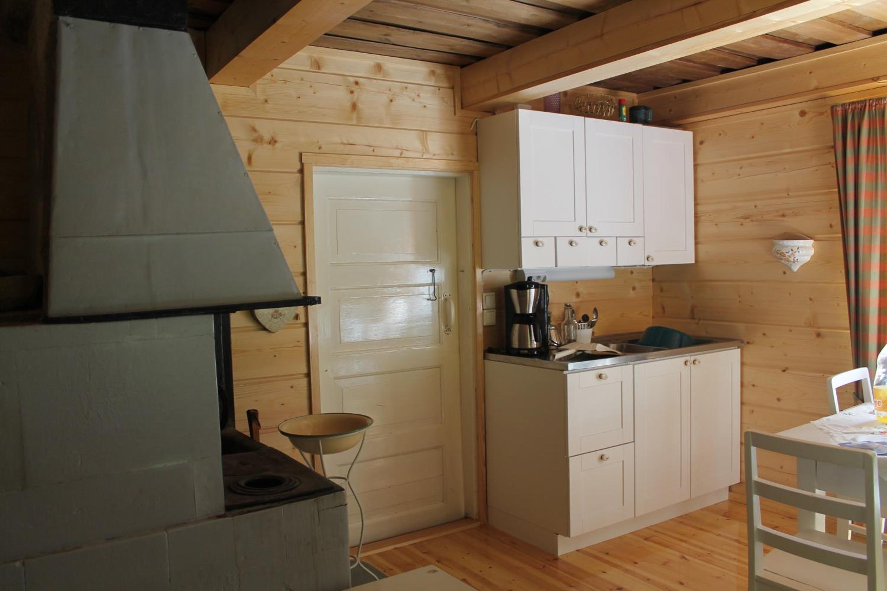 One-Bedroom Cottage - Photo 20