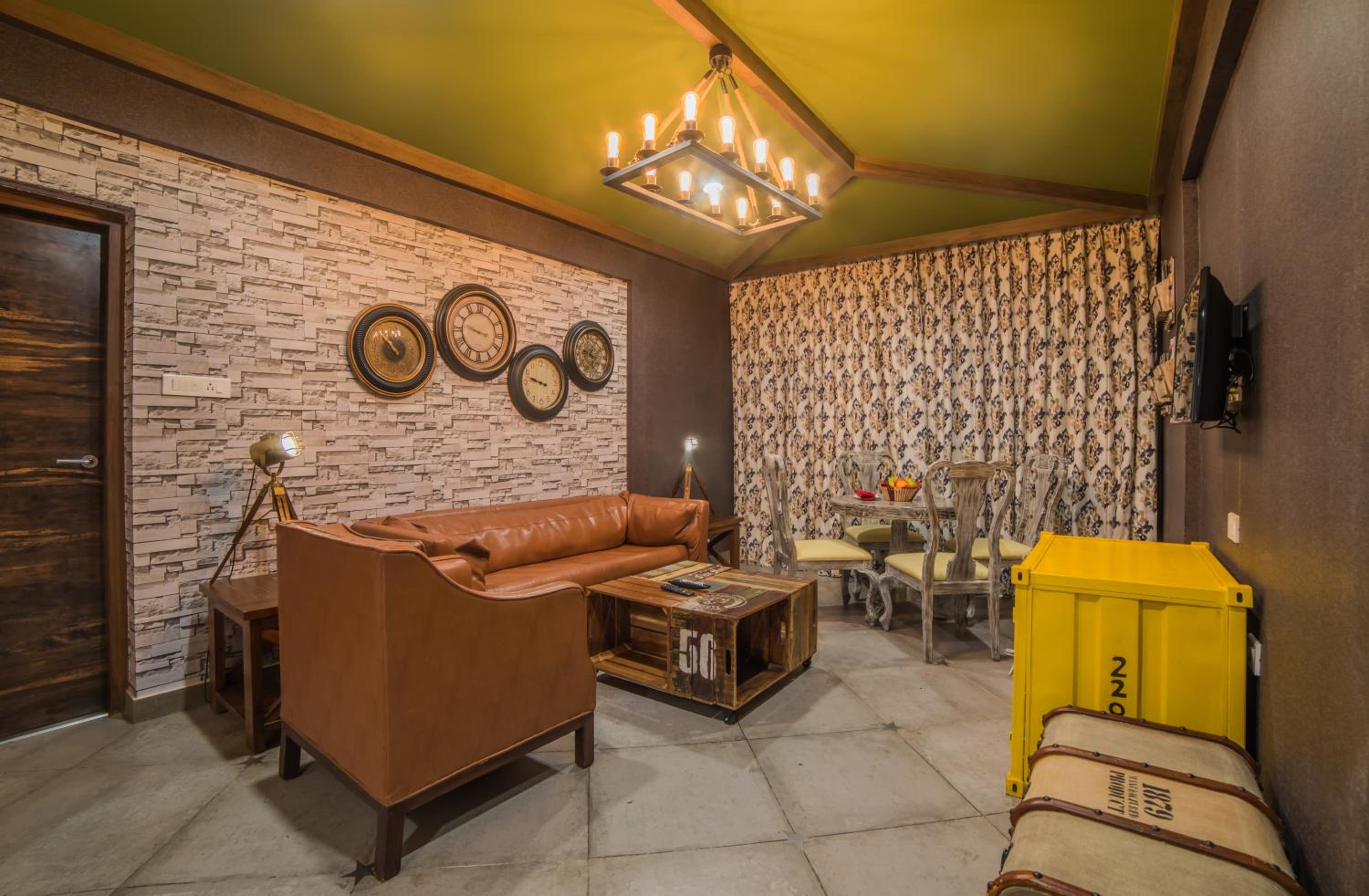 Royal Suite - Photo 16