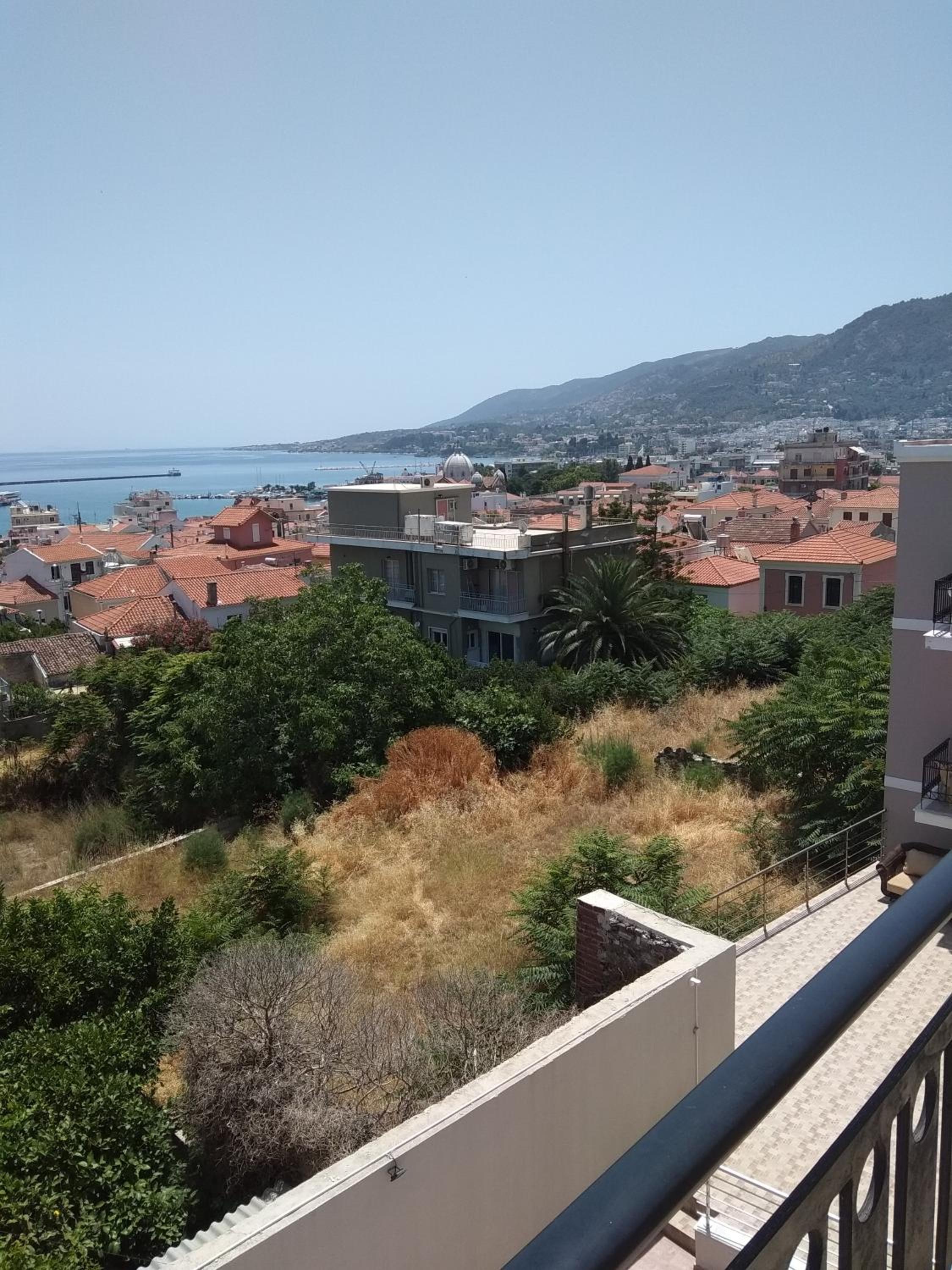 Double Room with Balcony - Photo 15