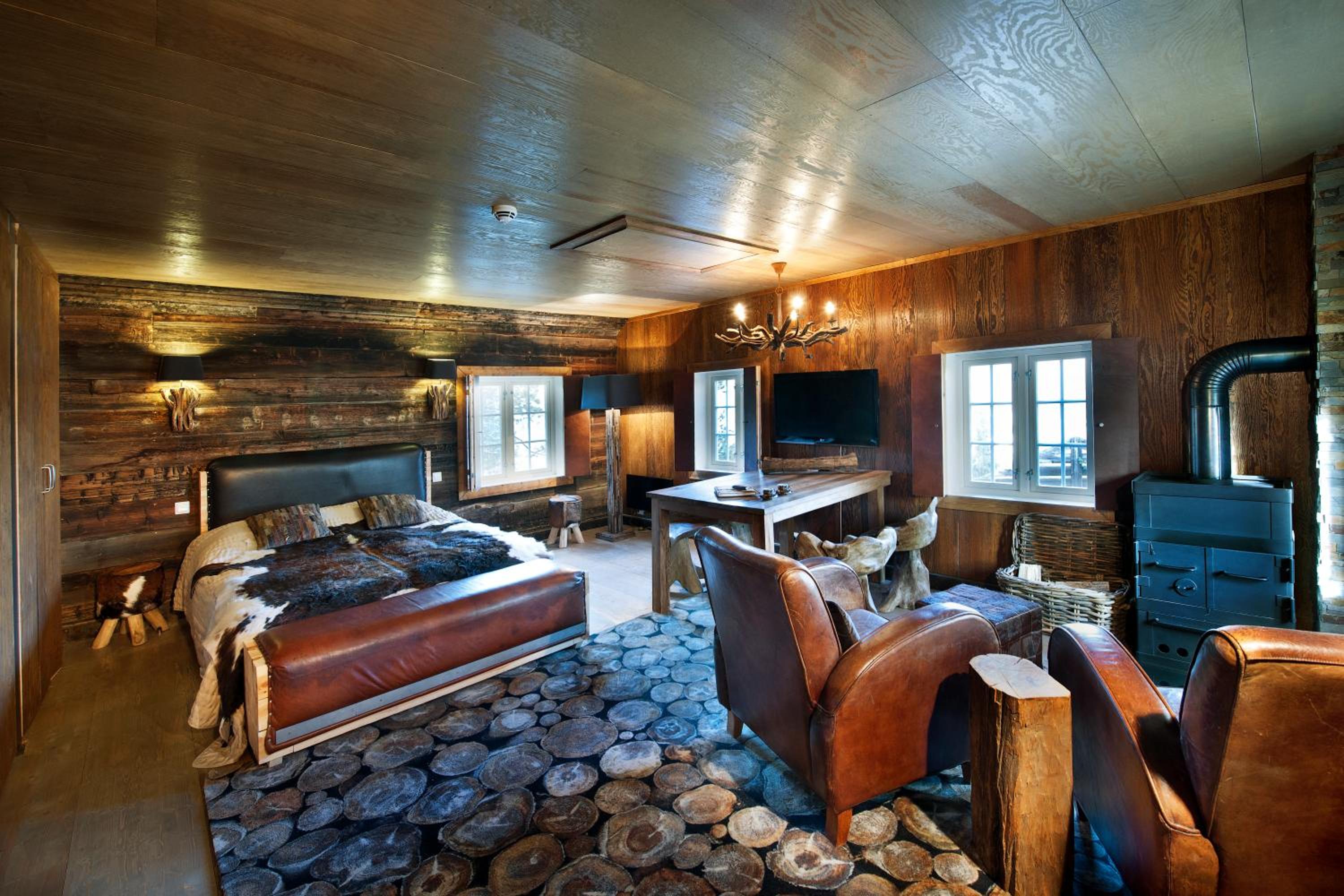Bessegen Suite