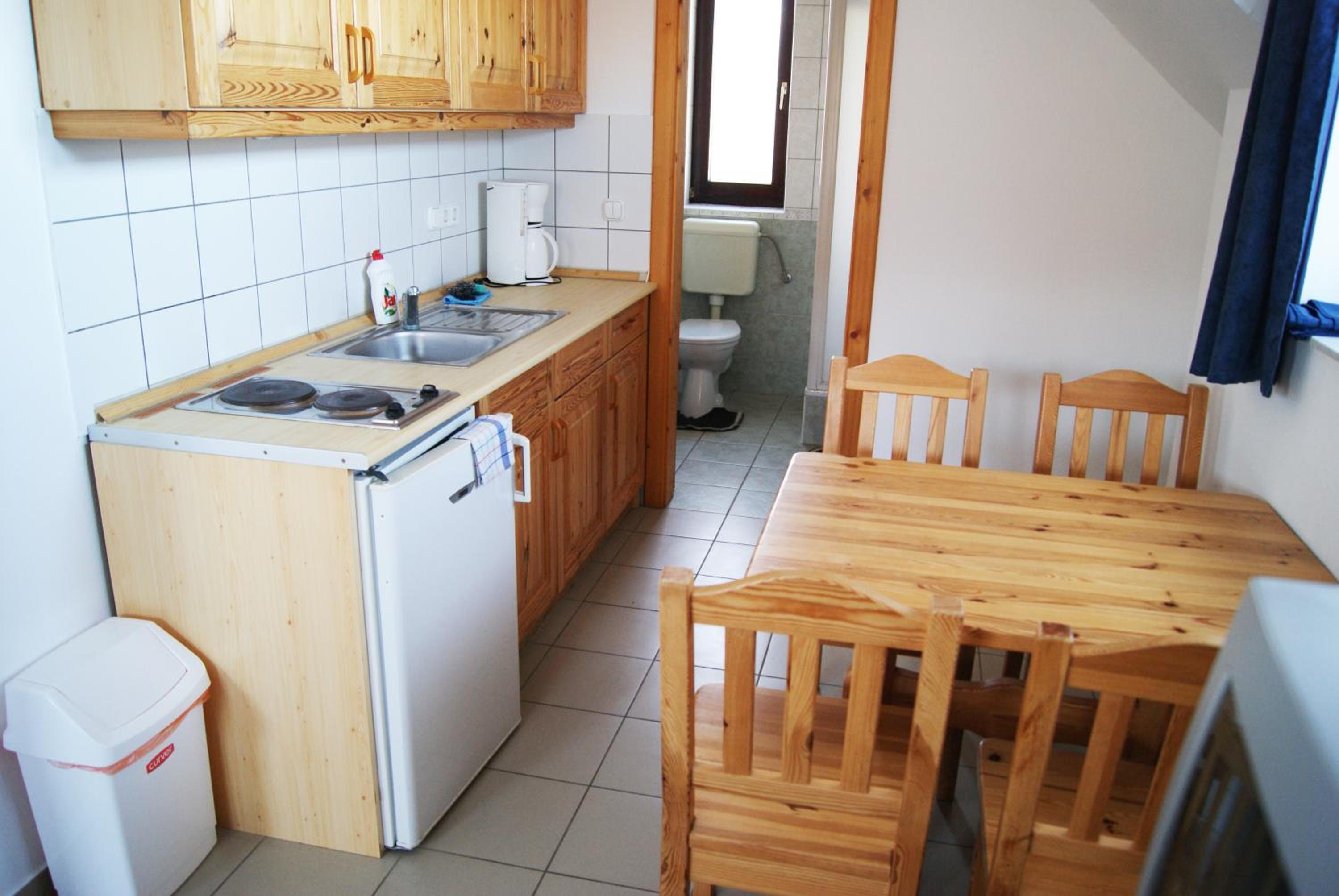 Studio (2 Adults) photo 2