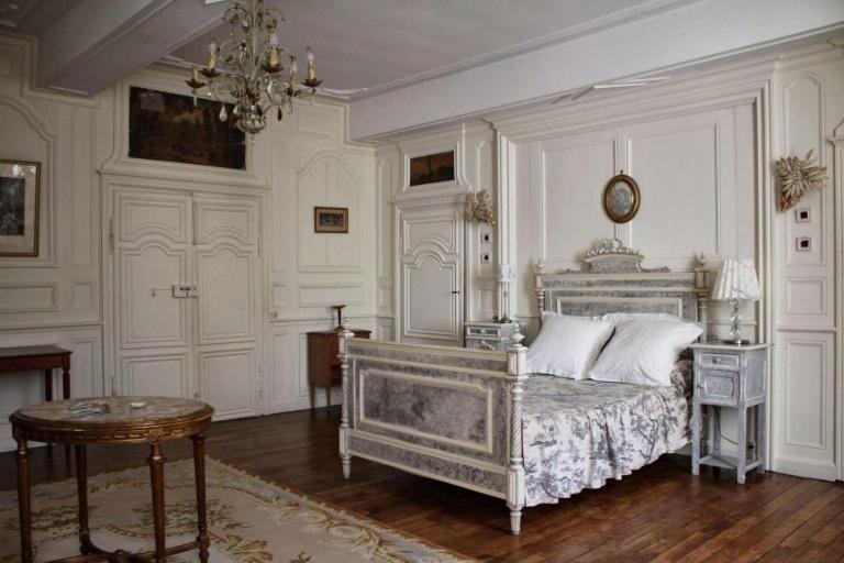 Double Room - Photo 9