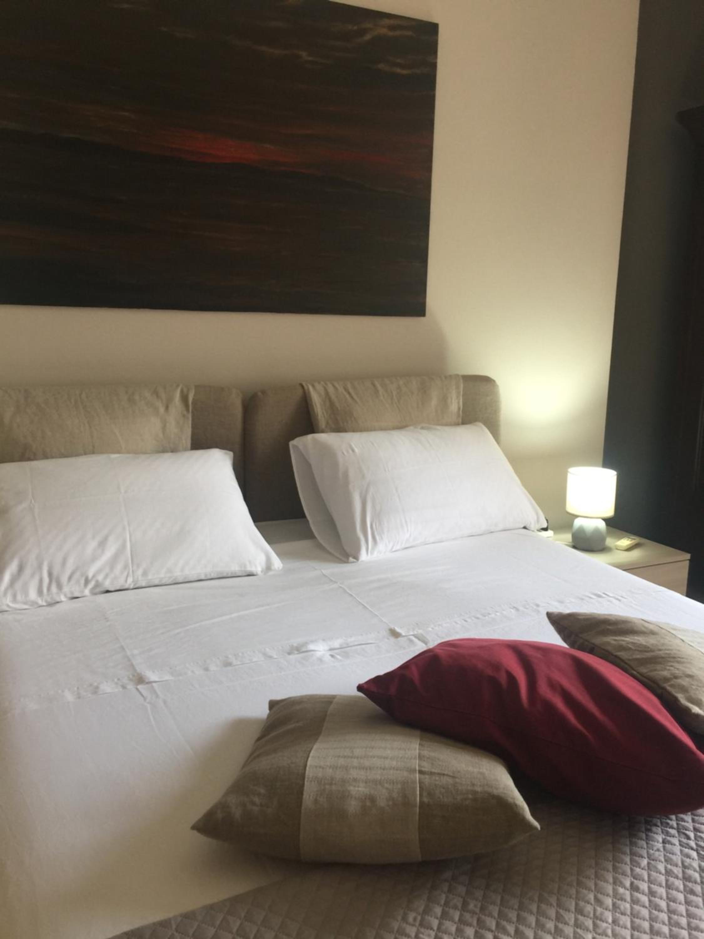 Large Double or Twin Room