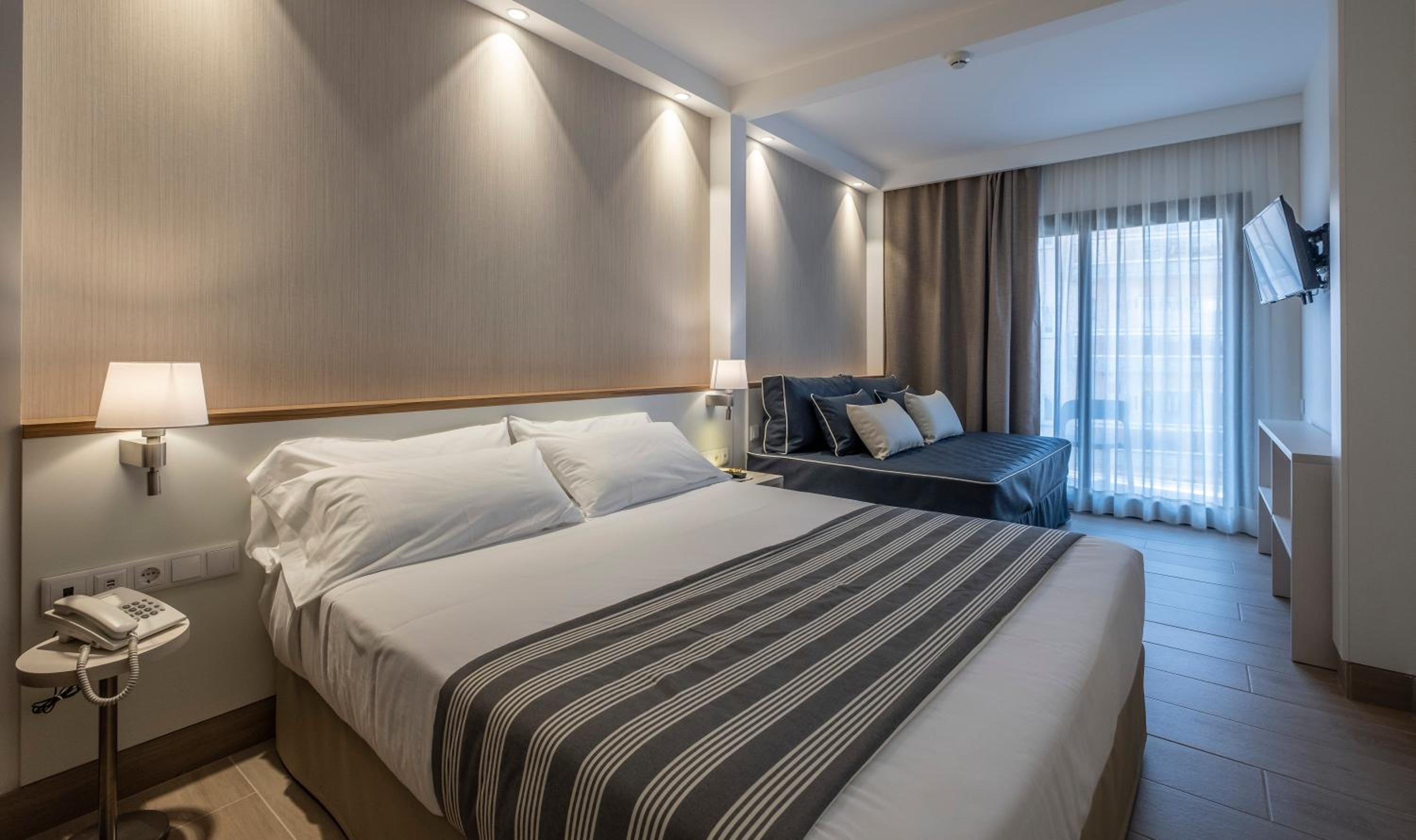Habitación Doble Estándar (3 adultos)