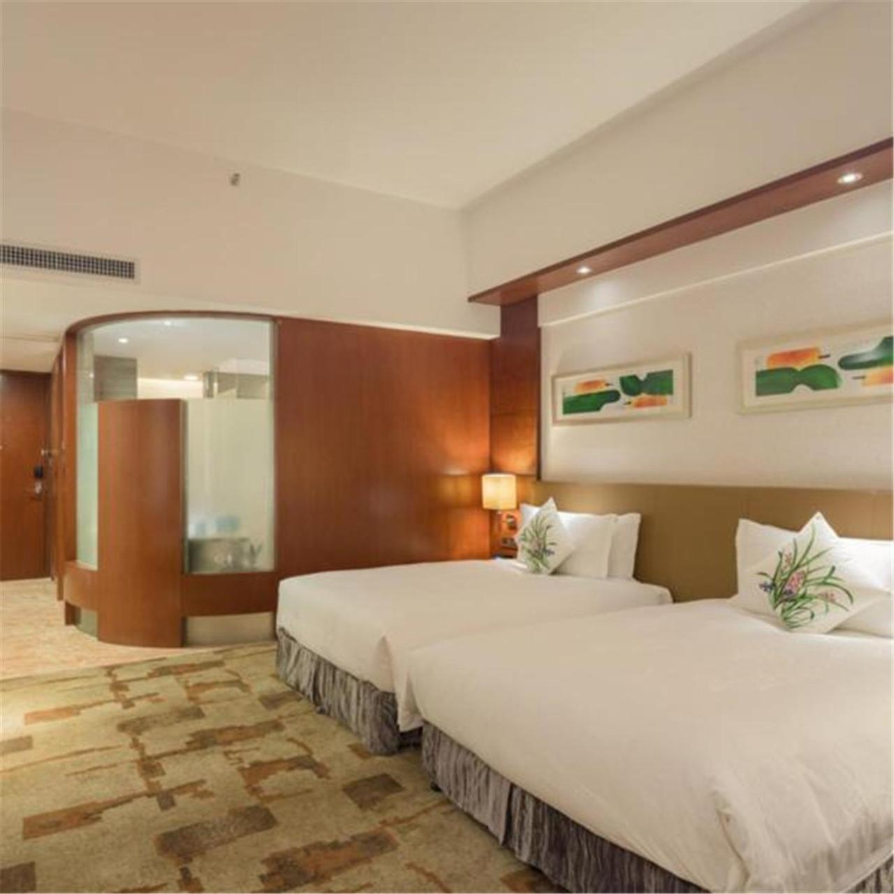 Deluxe Twin Room - Photo 3