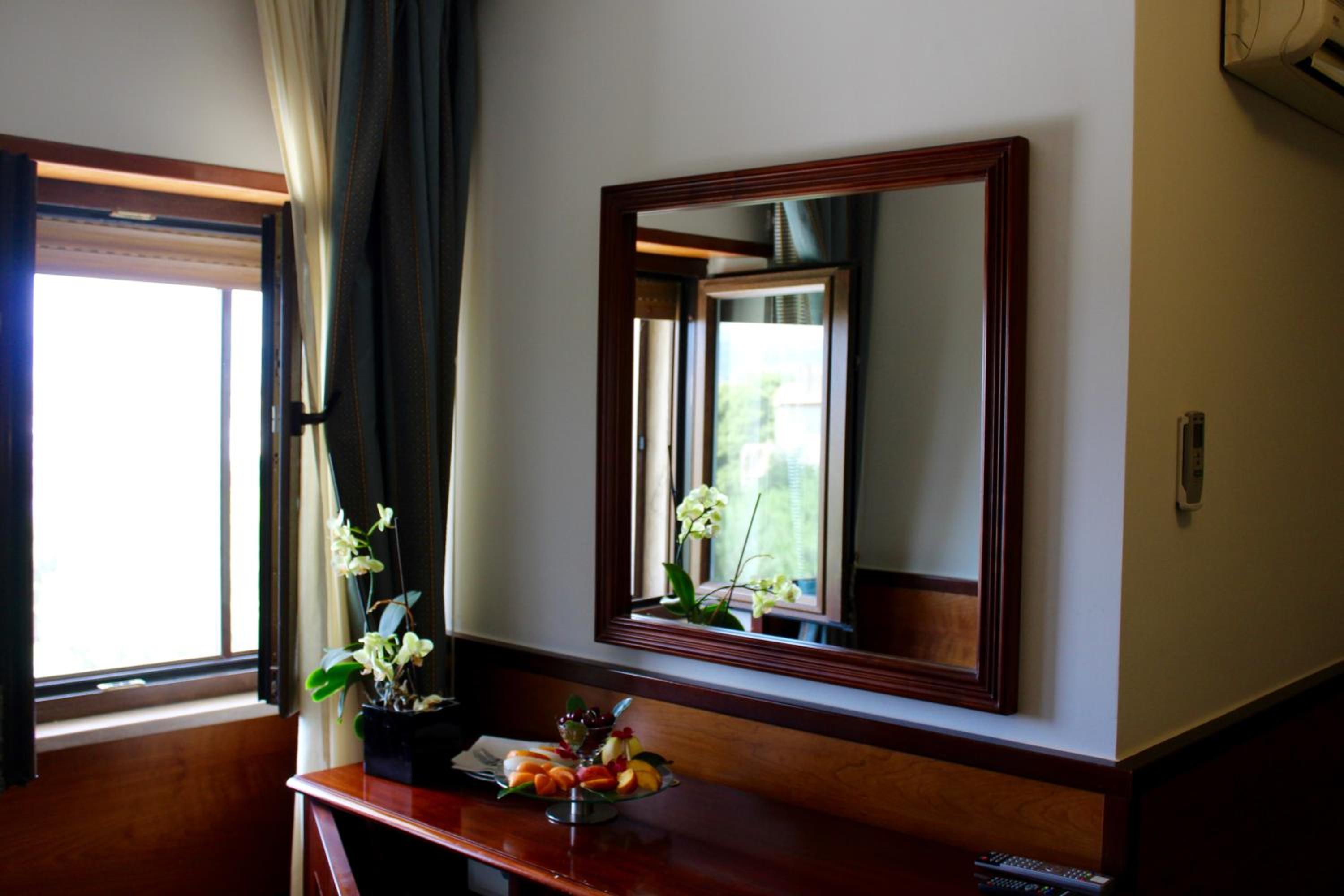 Economy Single Room