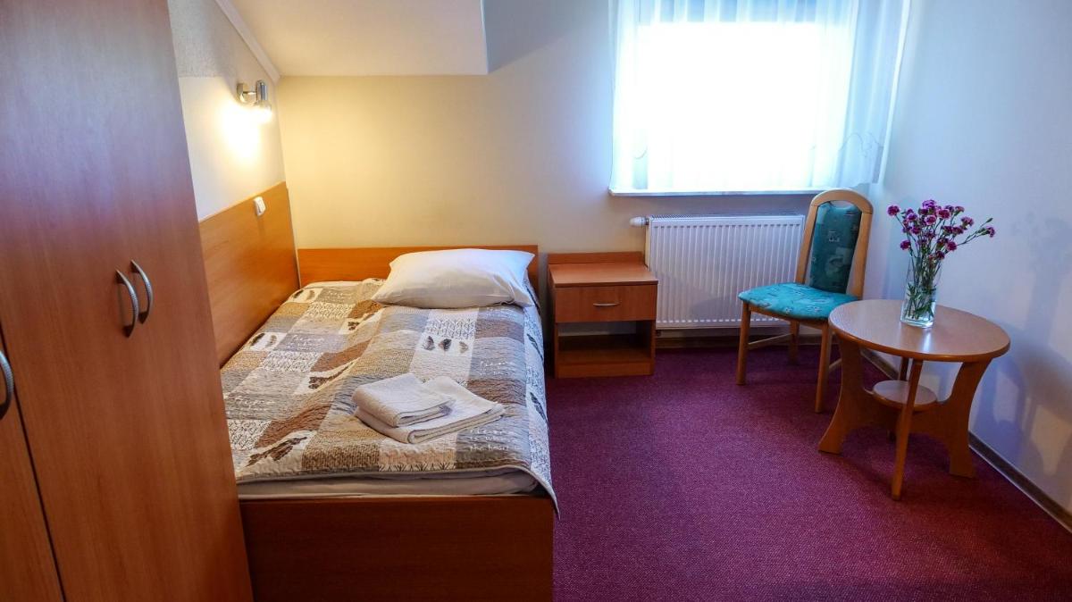 Single Room photo 2