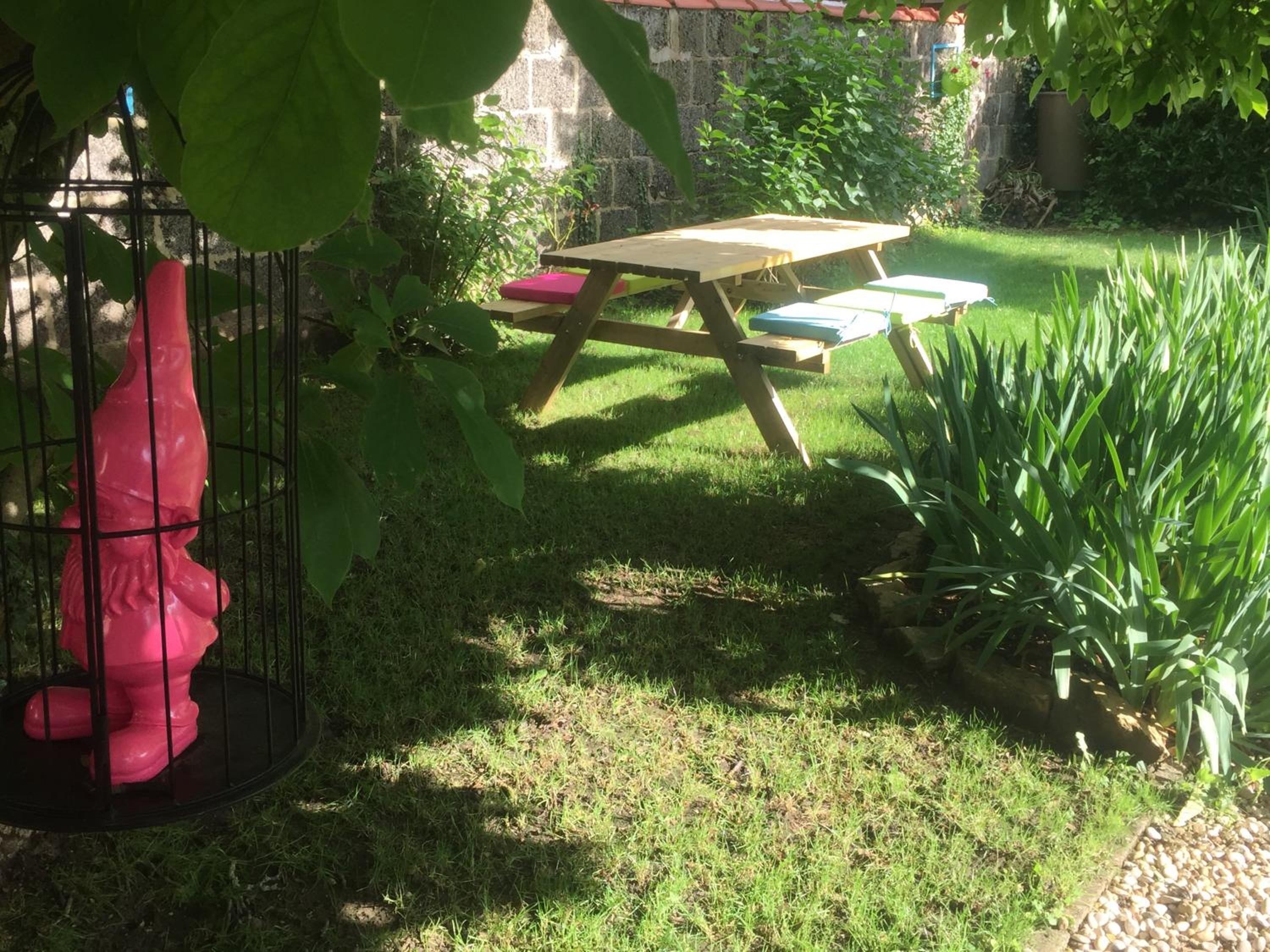 Double Room - Photo 16