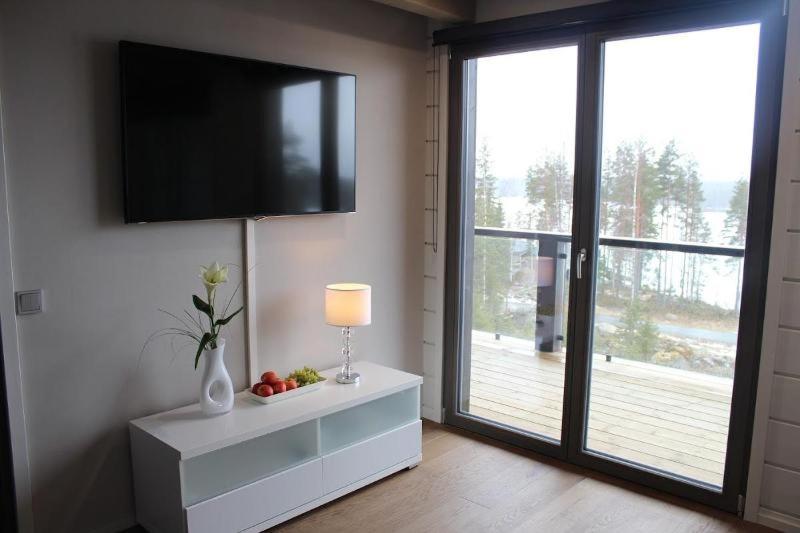 Apartment with Private Sauna - Photo 7