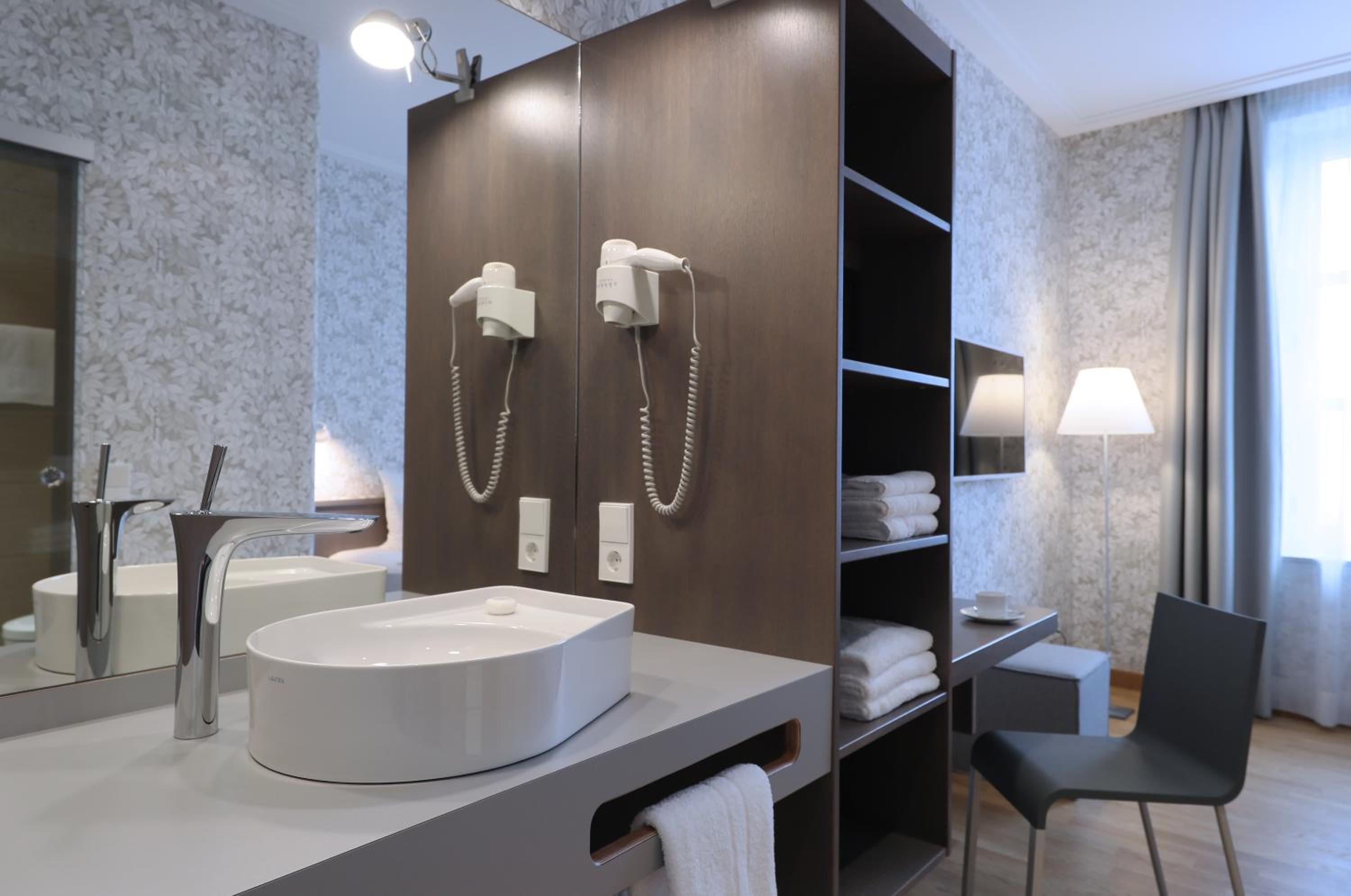 Urban Single Room