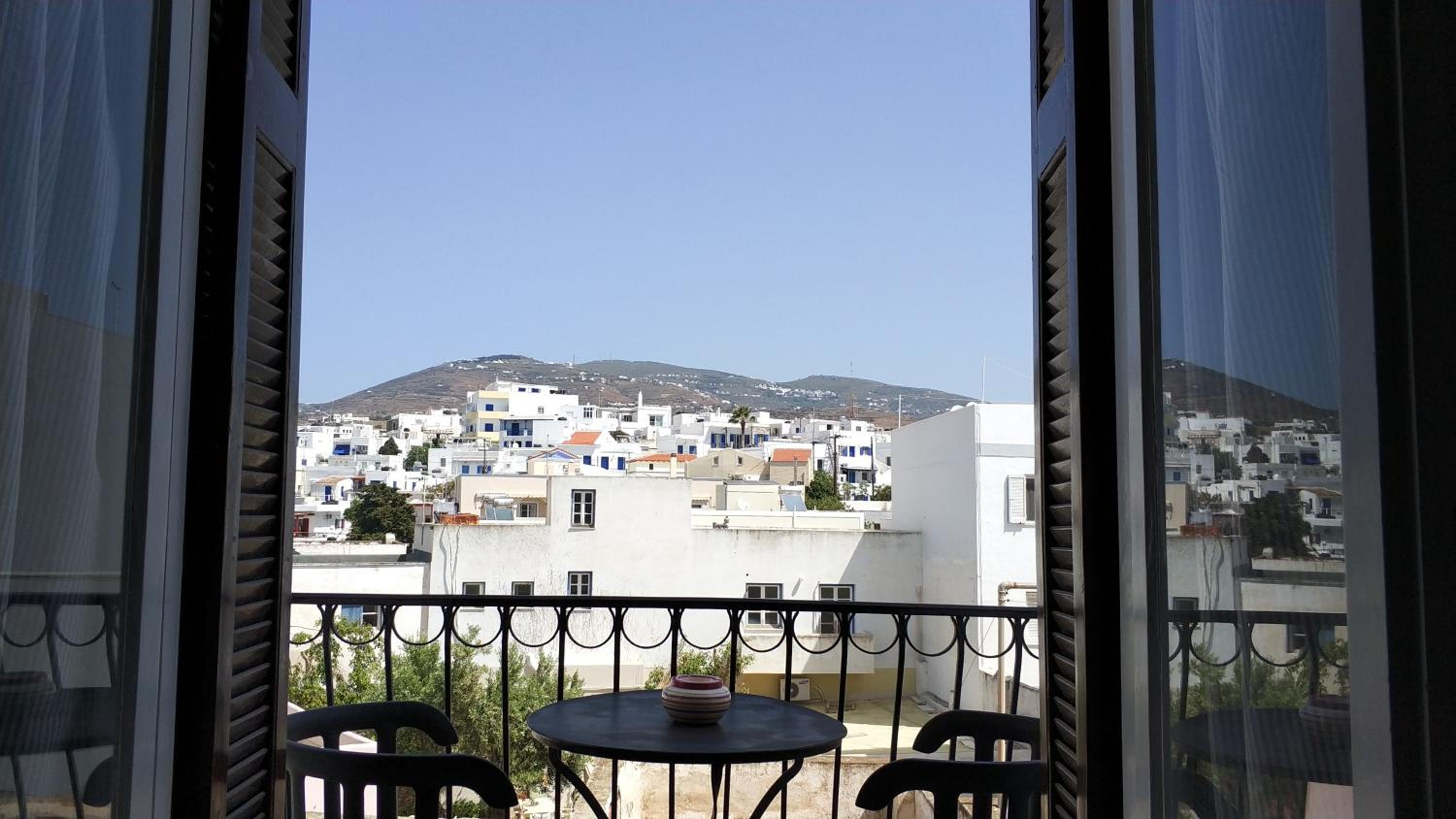Apartment with Mountain View photo 2
