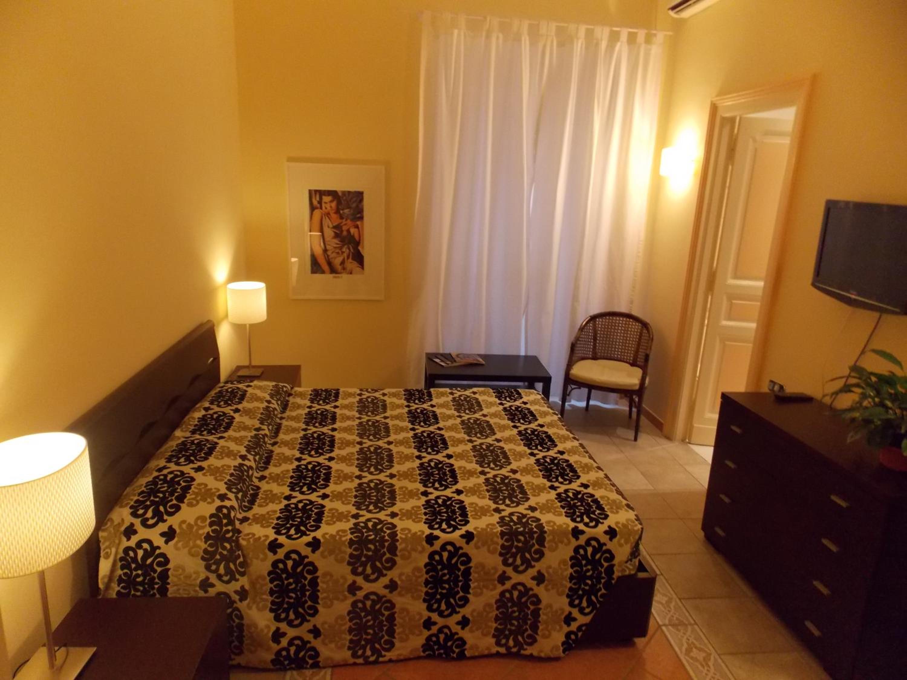 Double or Twin Room photo 3
