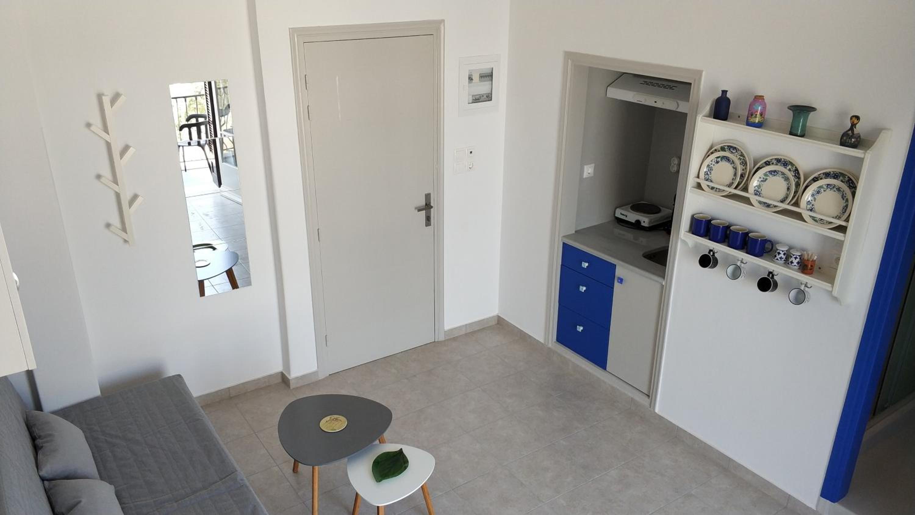 Apartment with Mountain View photo 3
