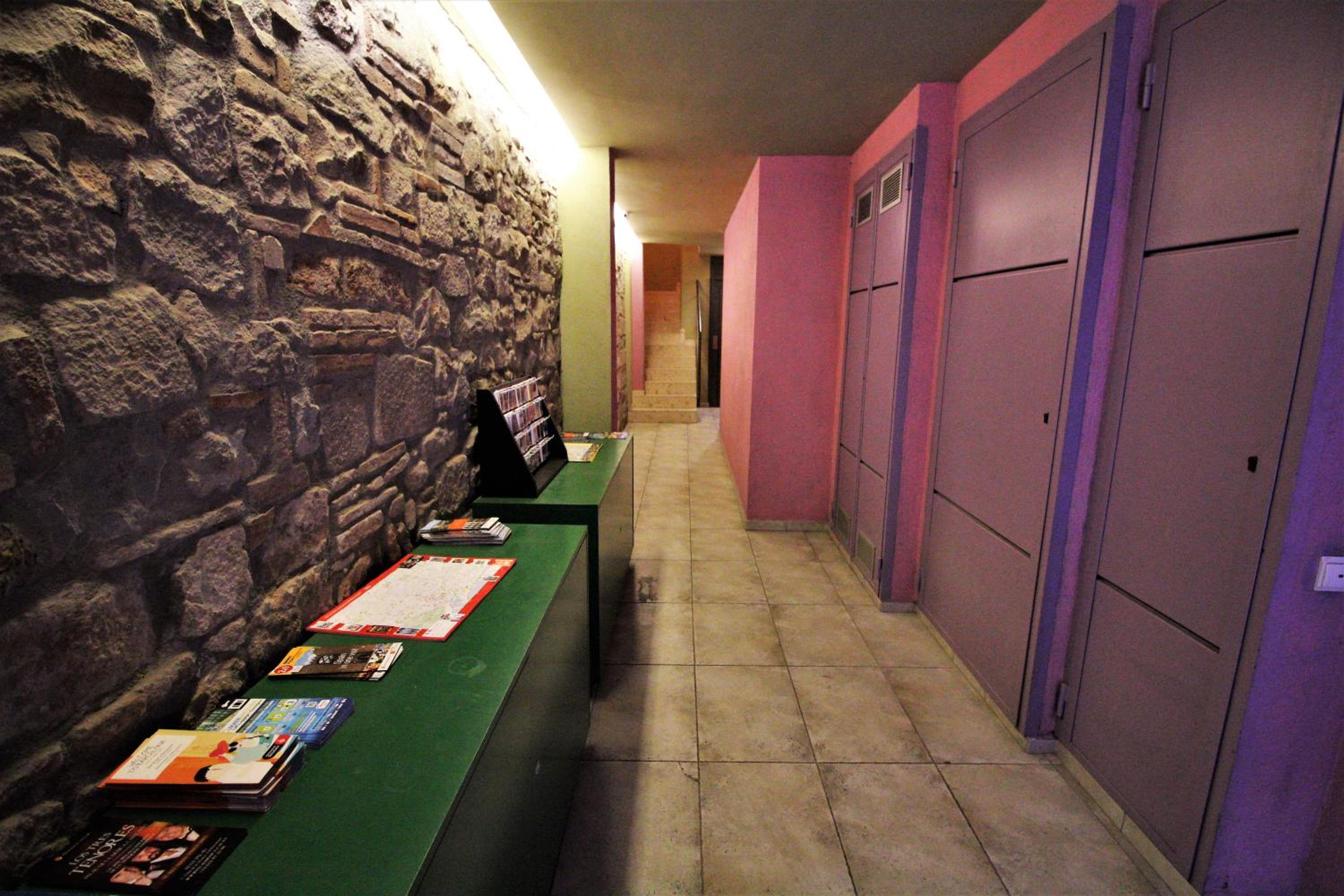 One-Bedroom Apartment (2 Adults) photo 2