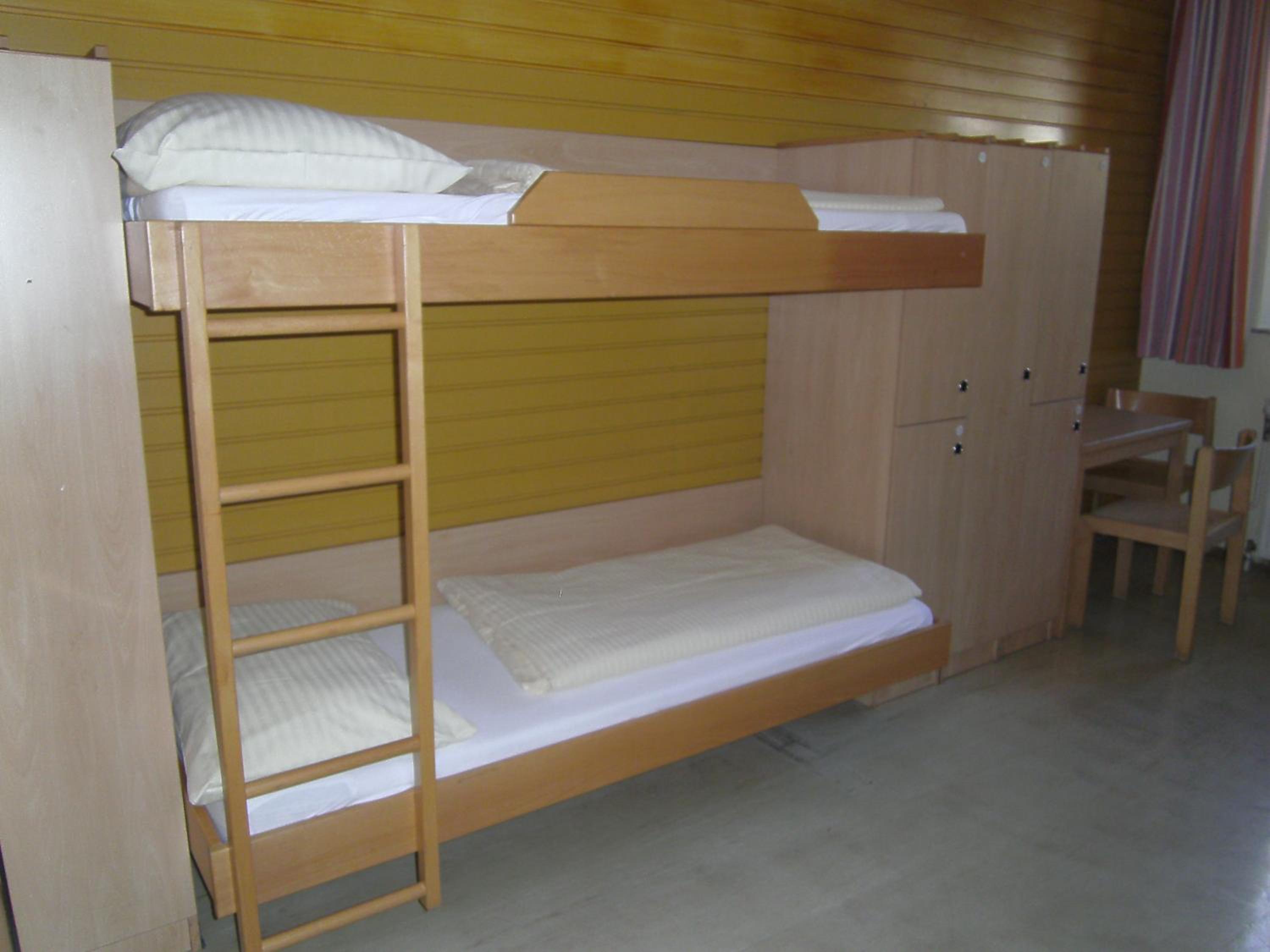 Bed in 4-Bed Female Dormitory Room photo 2