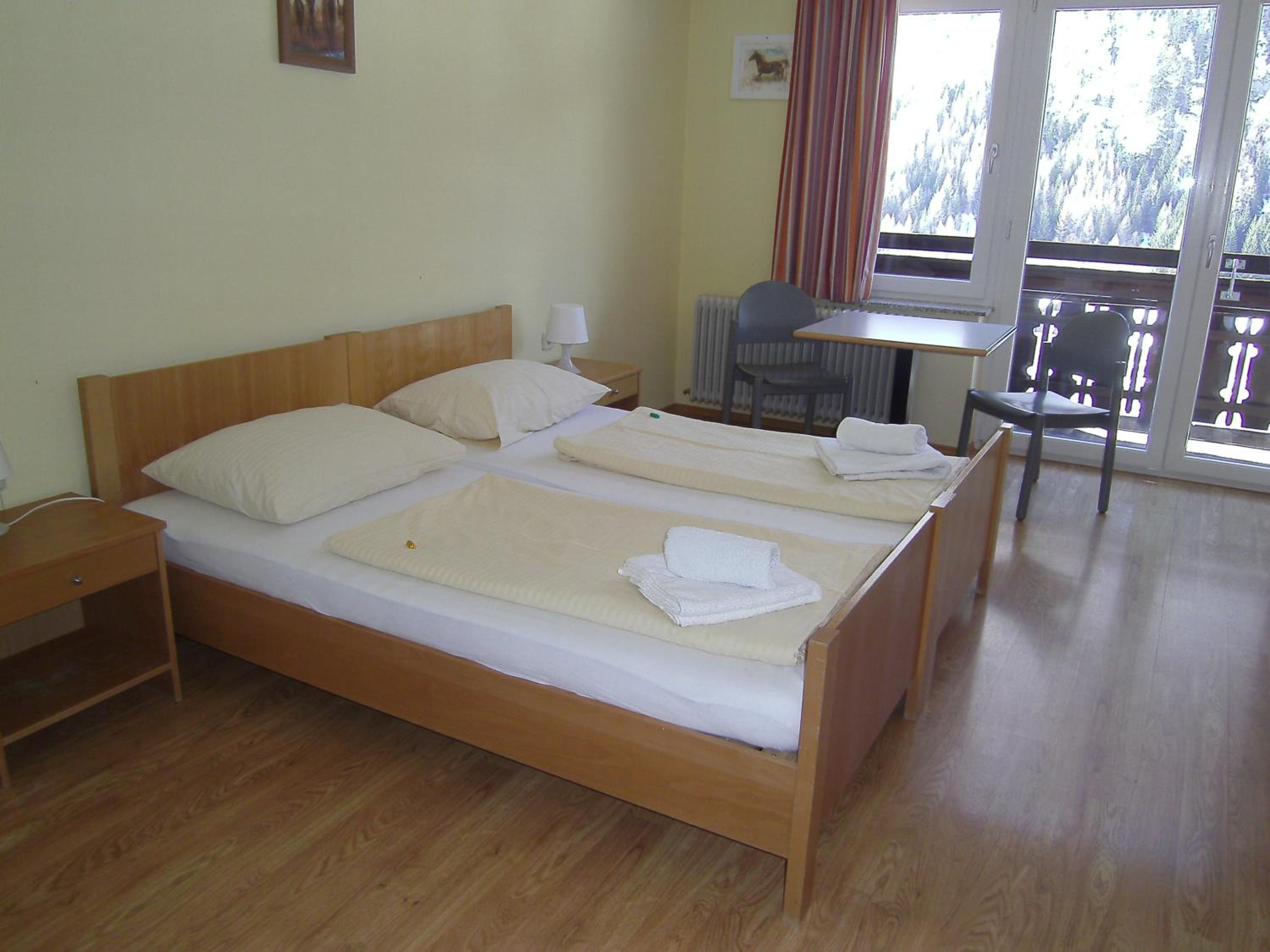 Bed in 4-Bed Male Dormitory Room photo 2