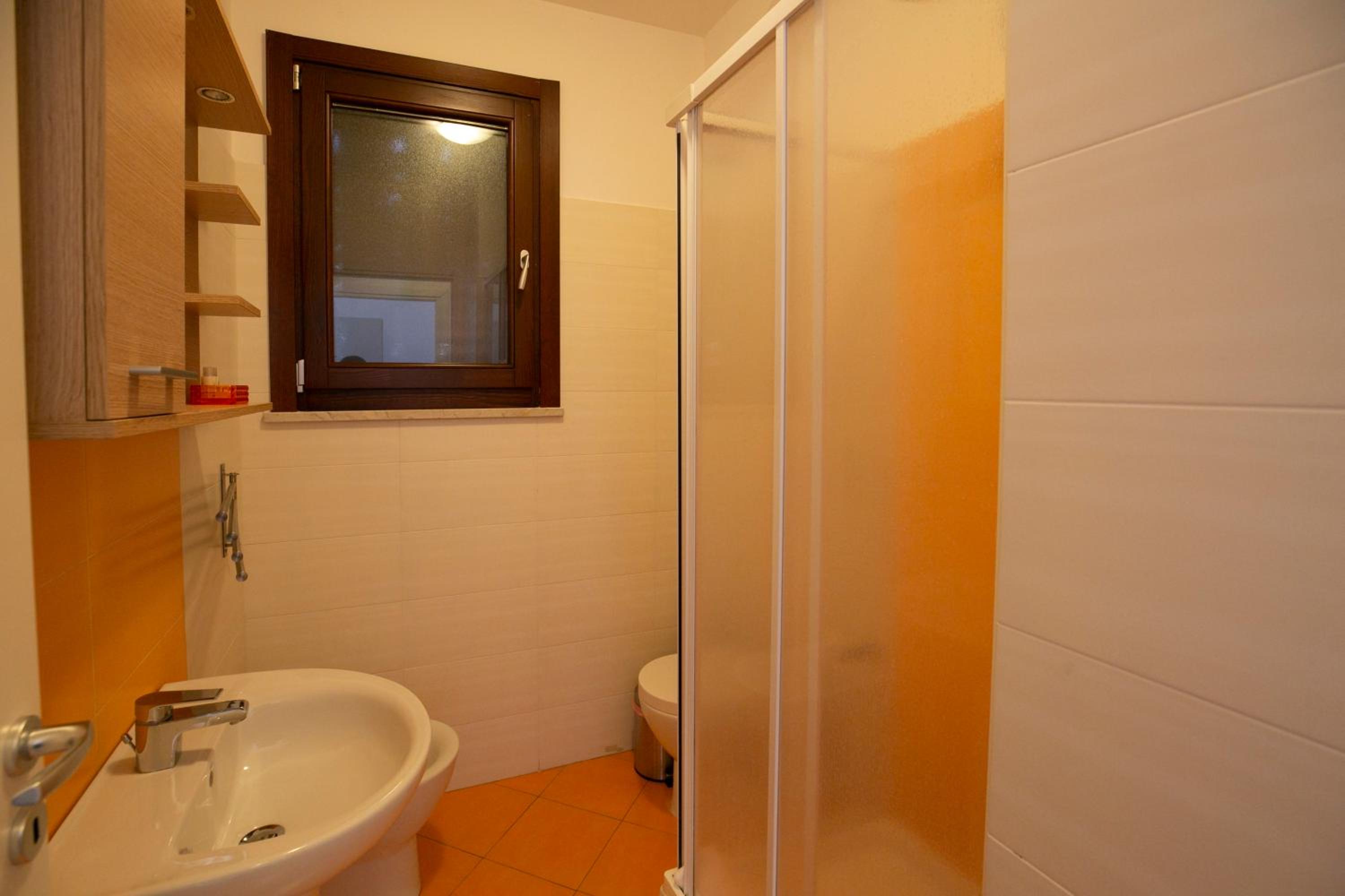 Deluxe Apartment - Photo 13