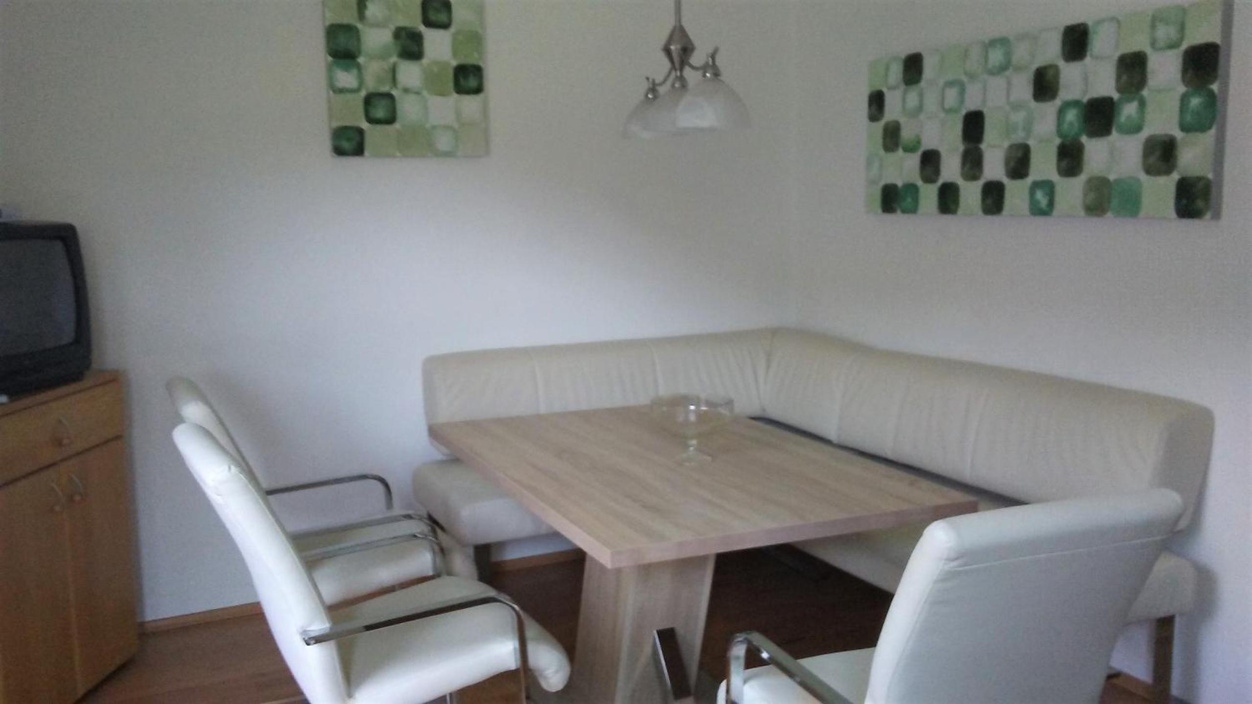 Apartment - Split Level photo 2