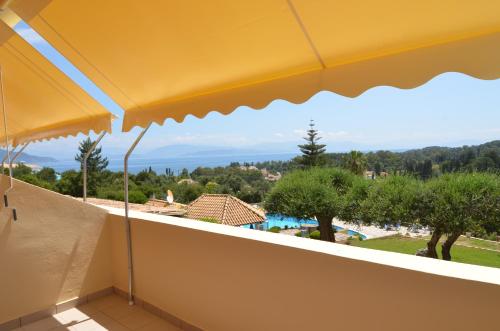 Apartment - Split Level with Sea View photo 2