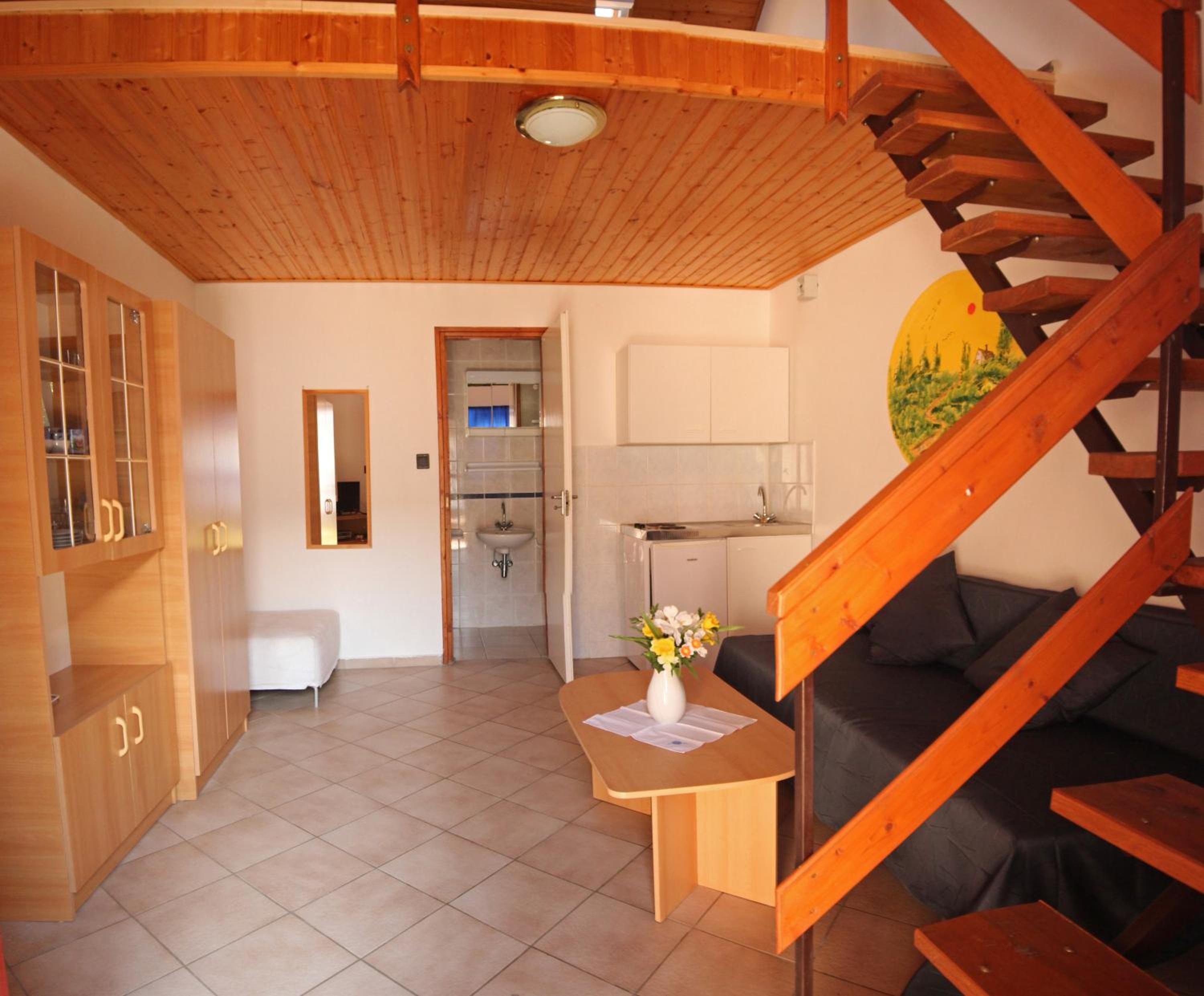 Apartment - Split Level