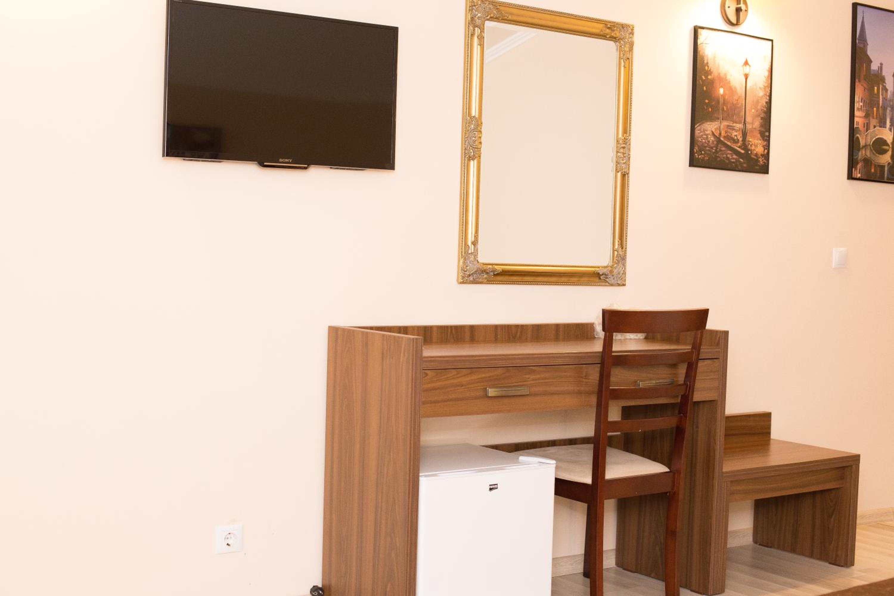 Superior Double Room with Balcony photo 1