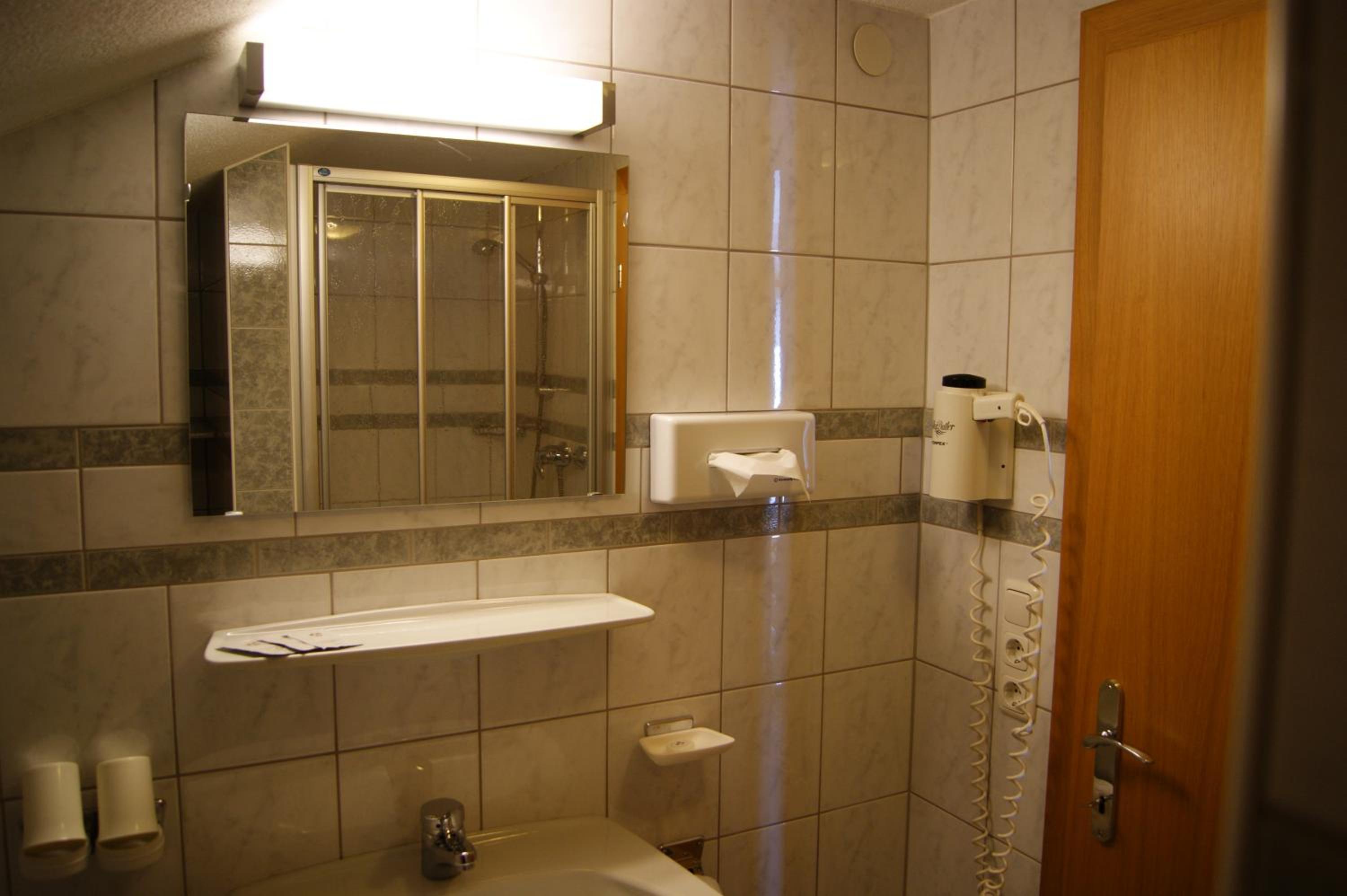 Double Room with Balcony and Mountain View photo 3