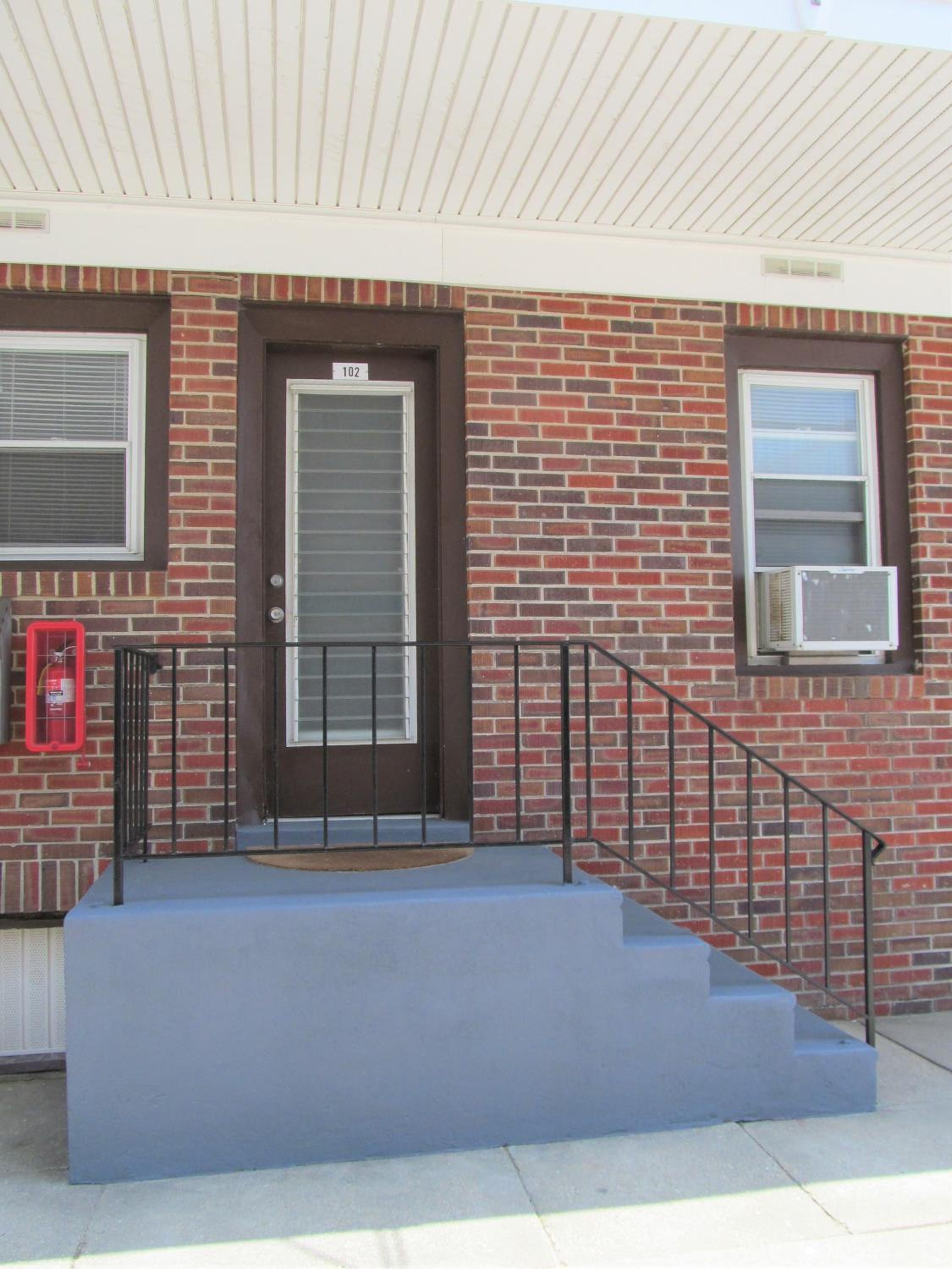 Two Bedroom Suite with Terrace and Kitchen  - Photo 14