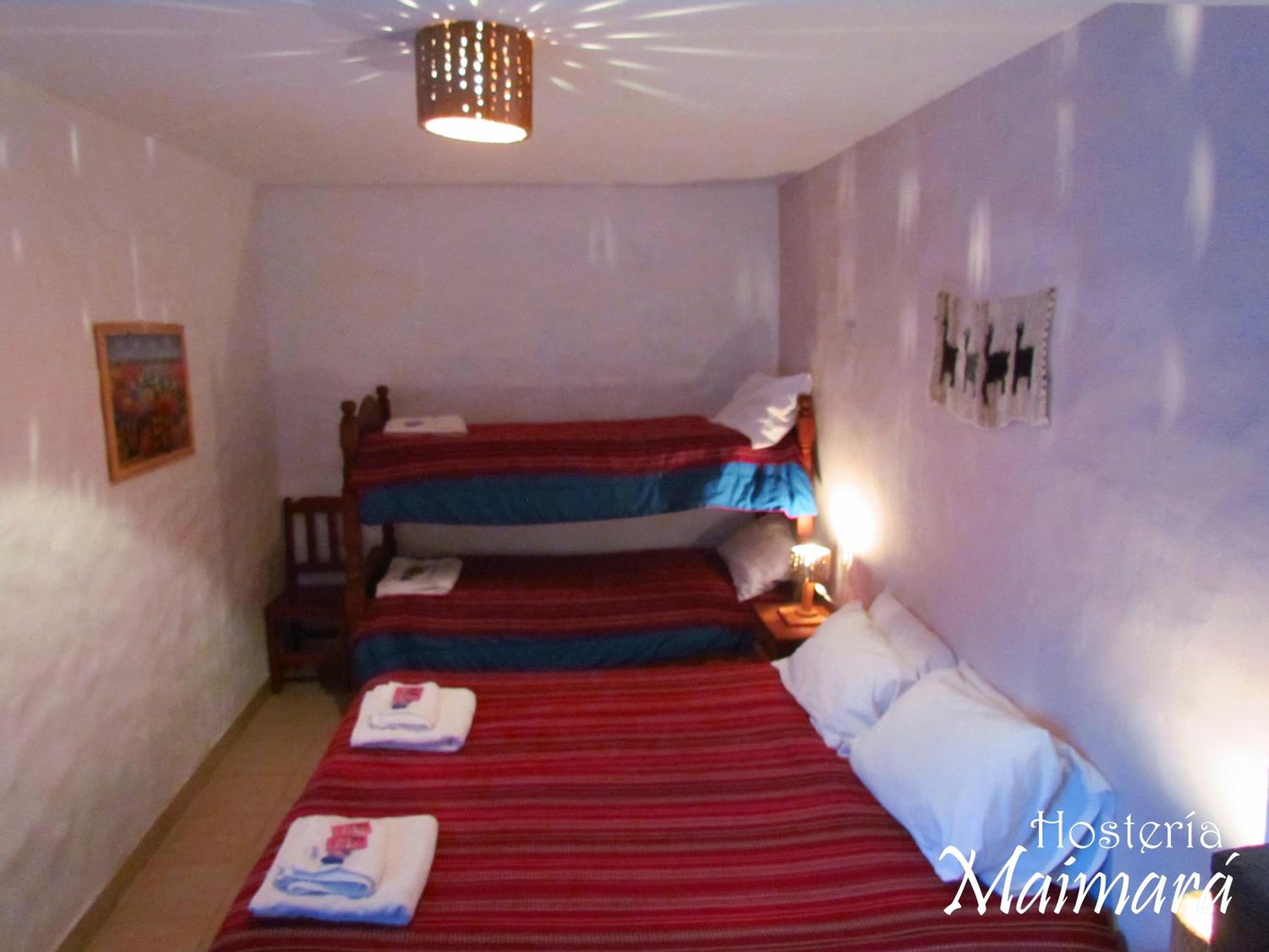 Quadruple Room with Private Bathroom photo 2