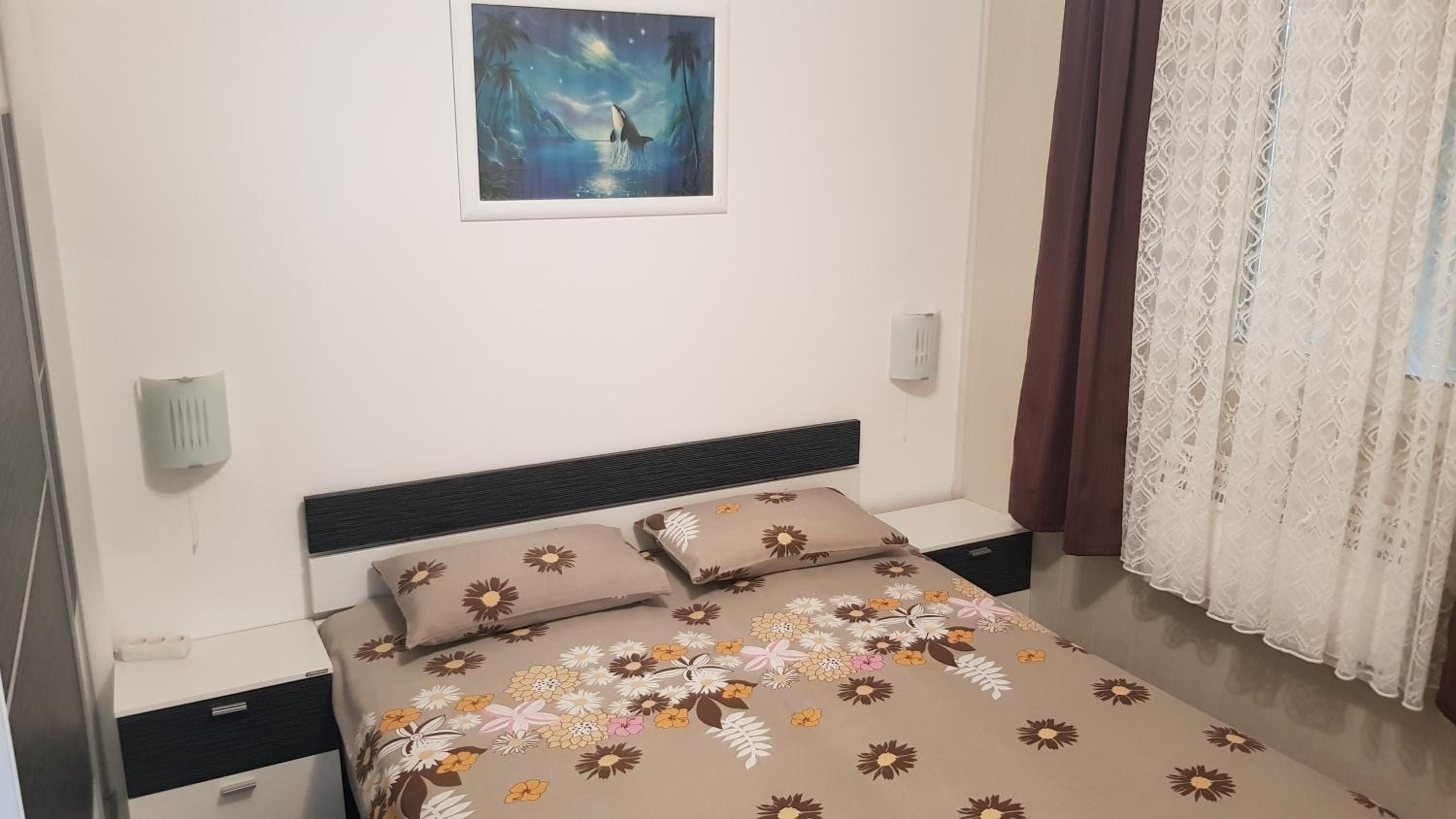One-Bedroom Apartment with Garden View