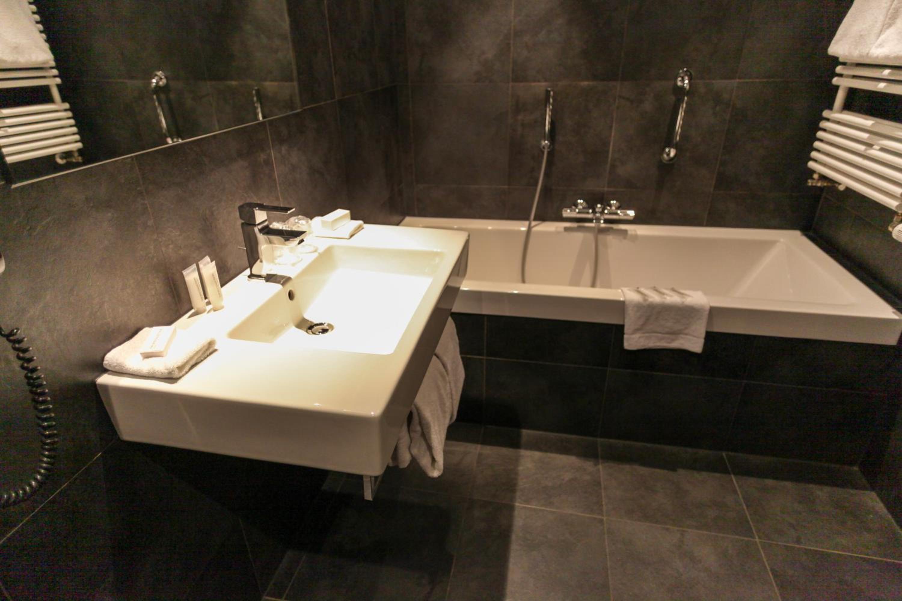 Superior Double Room - Photo 6