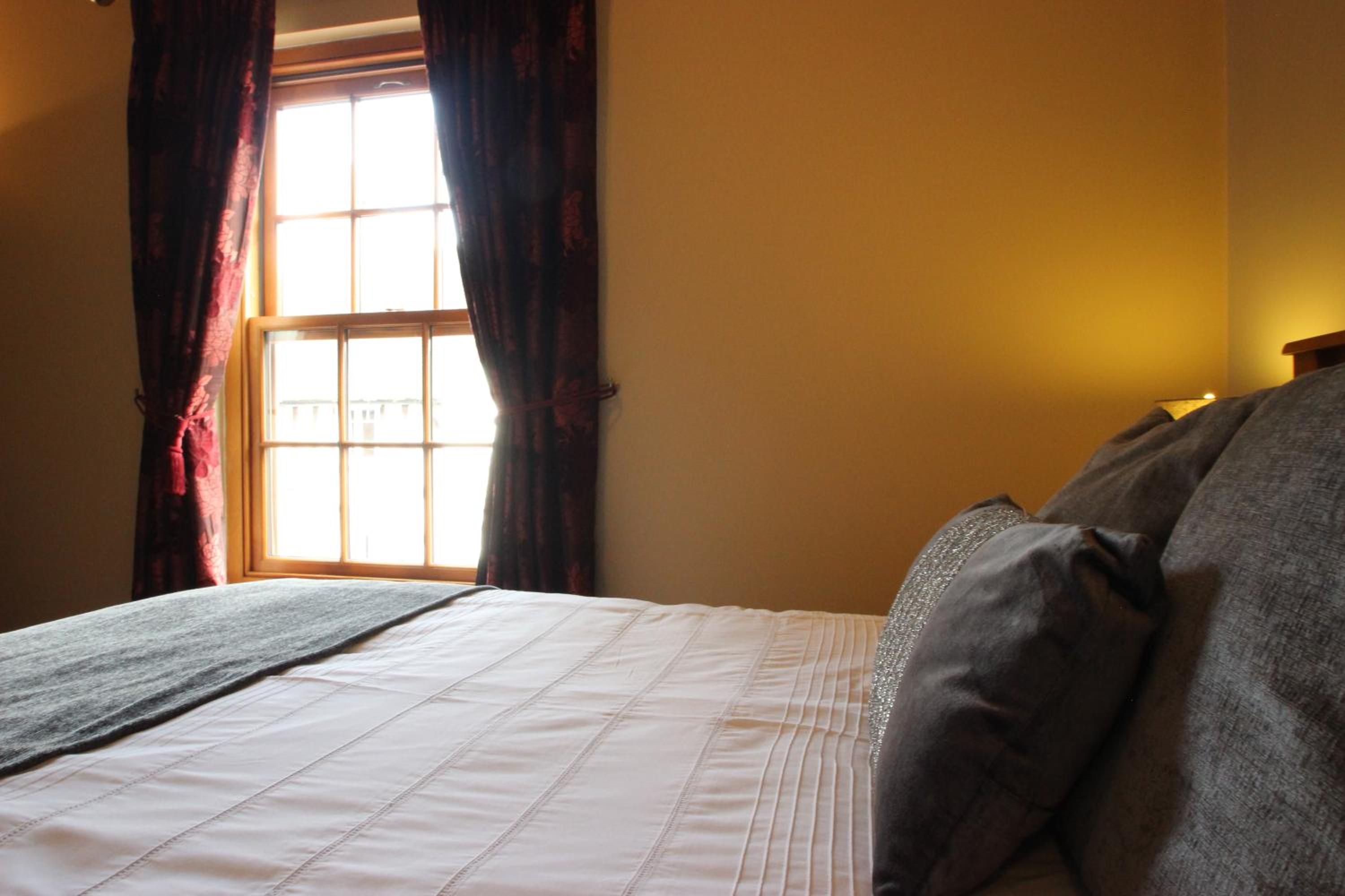 Double Room - Photo 3