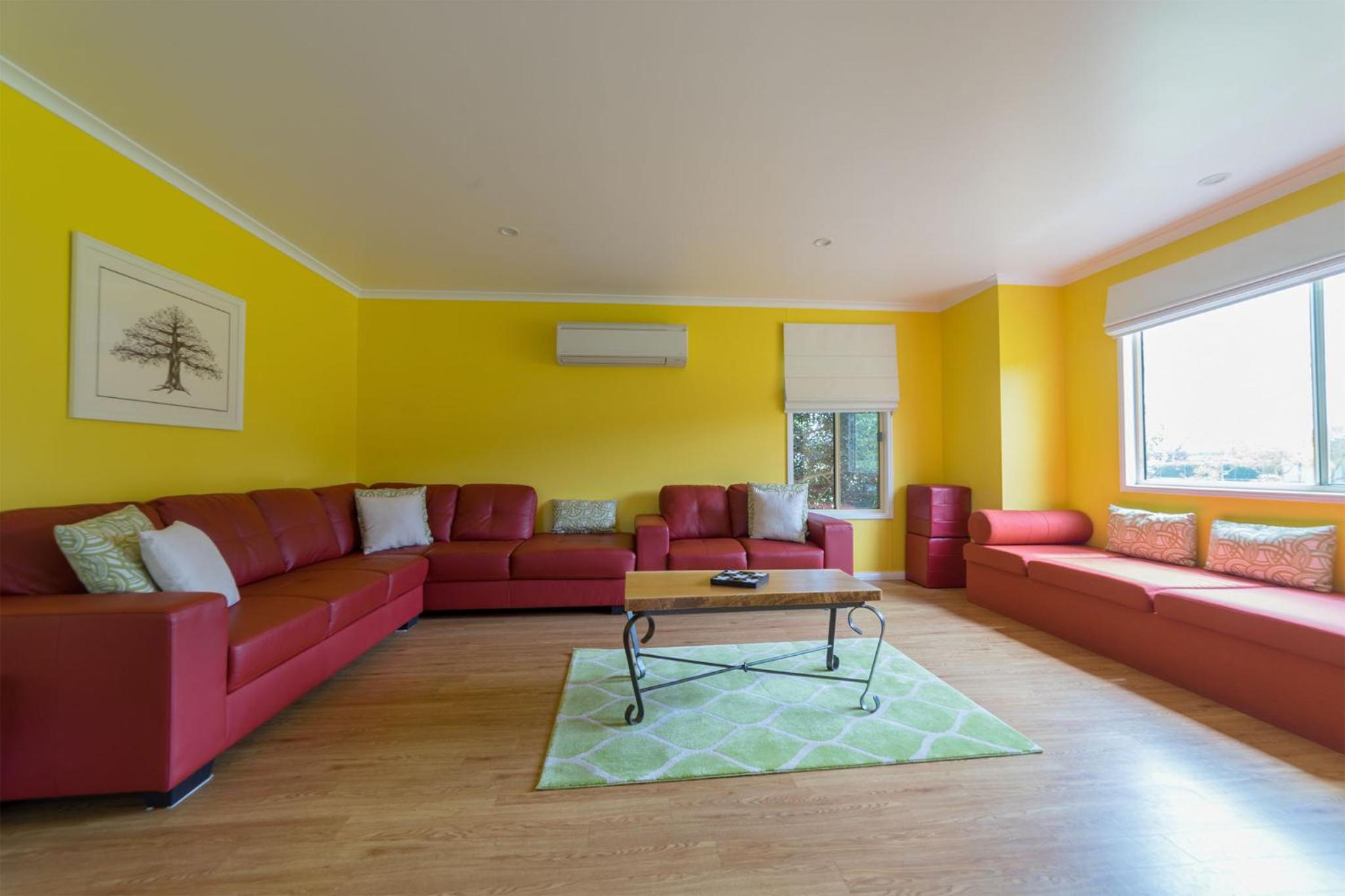 Three-Bedroom Cottage photo 1