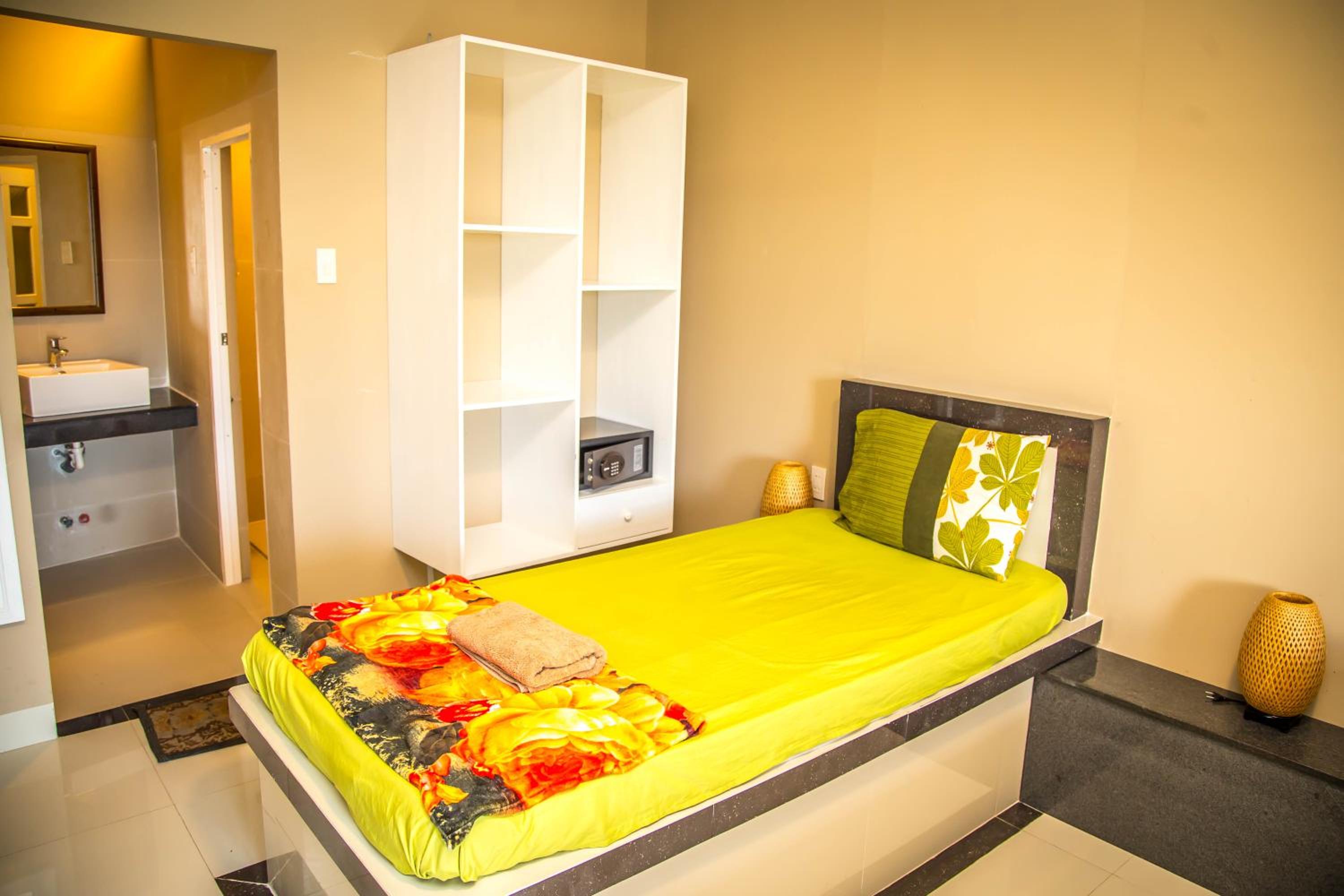 Deluxe Triple Room - Photo 2
