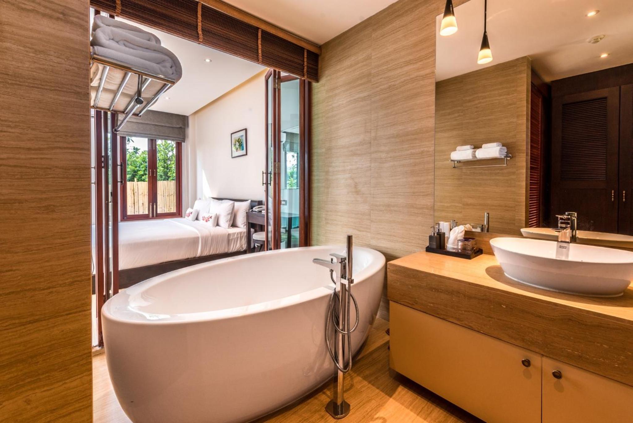 Grand Two-Bedroom Villa with Private Pool photo 2