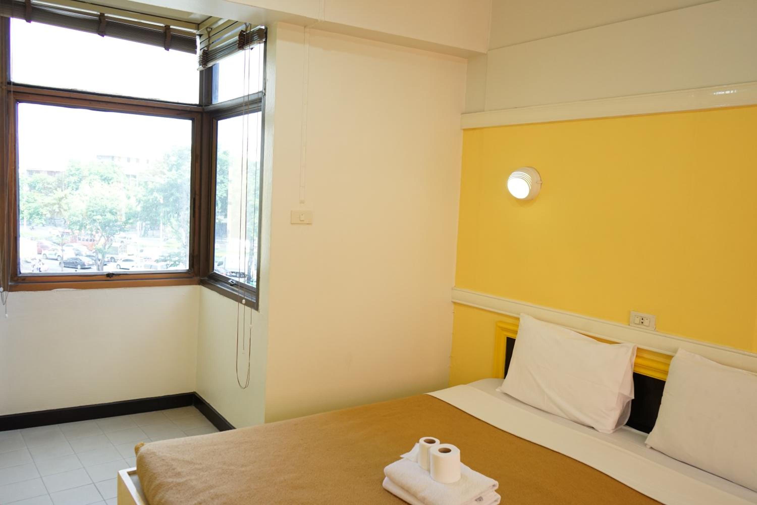 Double Room with Private Bathroom photo 1