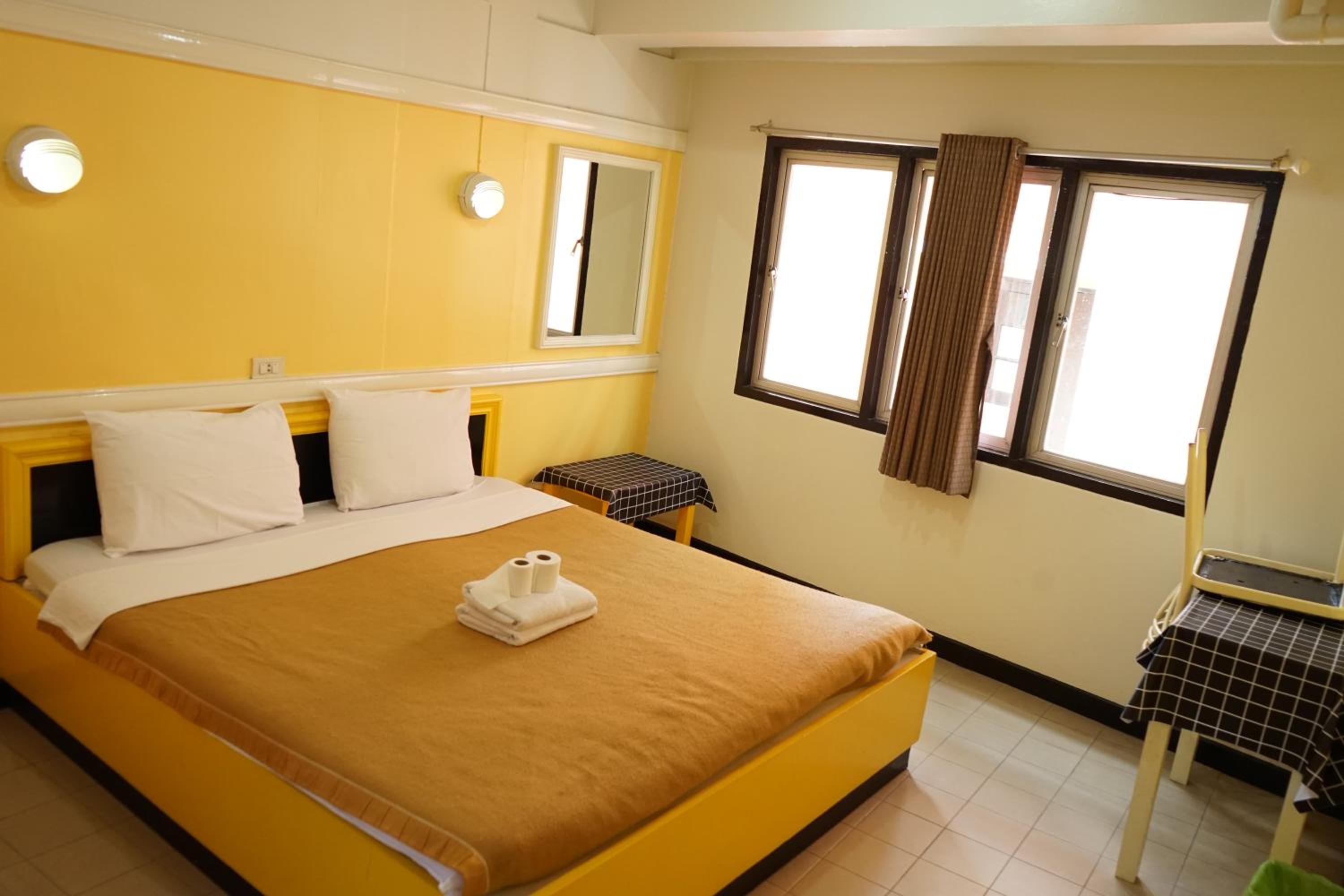Double Room with Private Bathroom photo 2