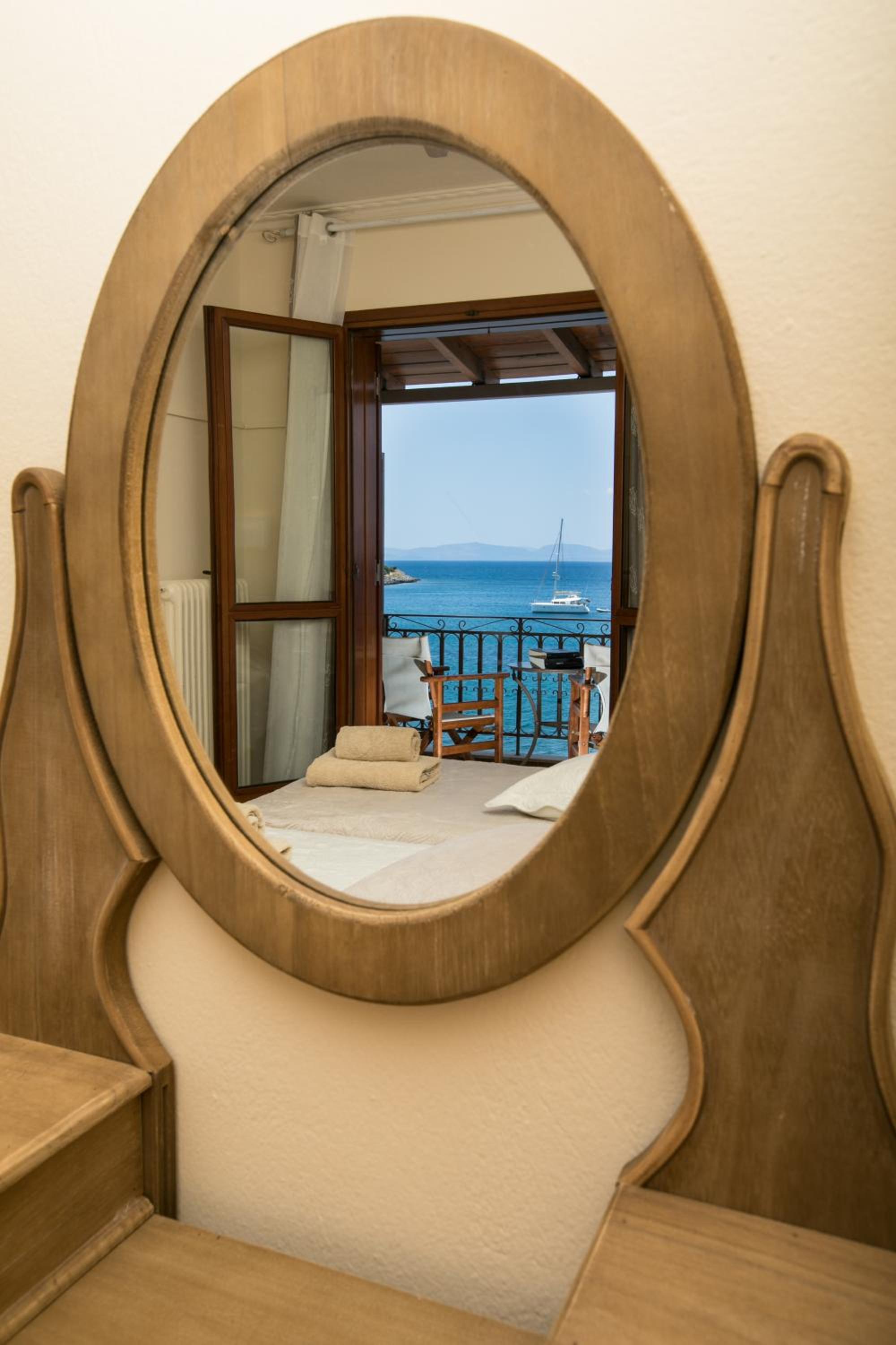 Double Room - Photo 3