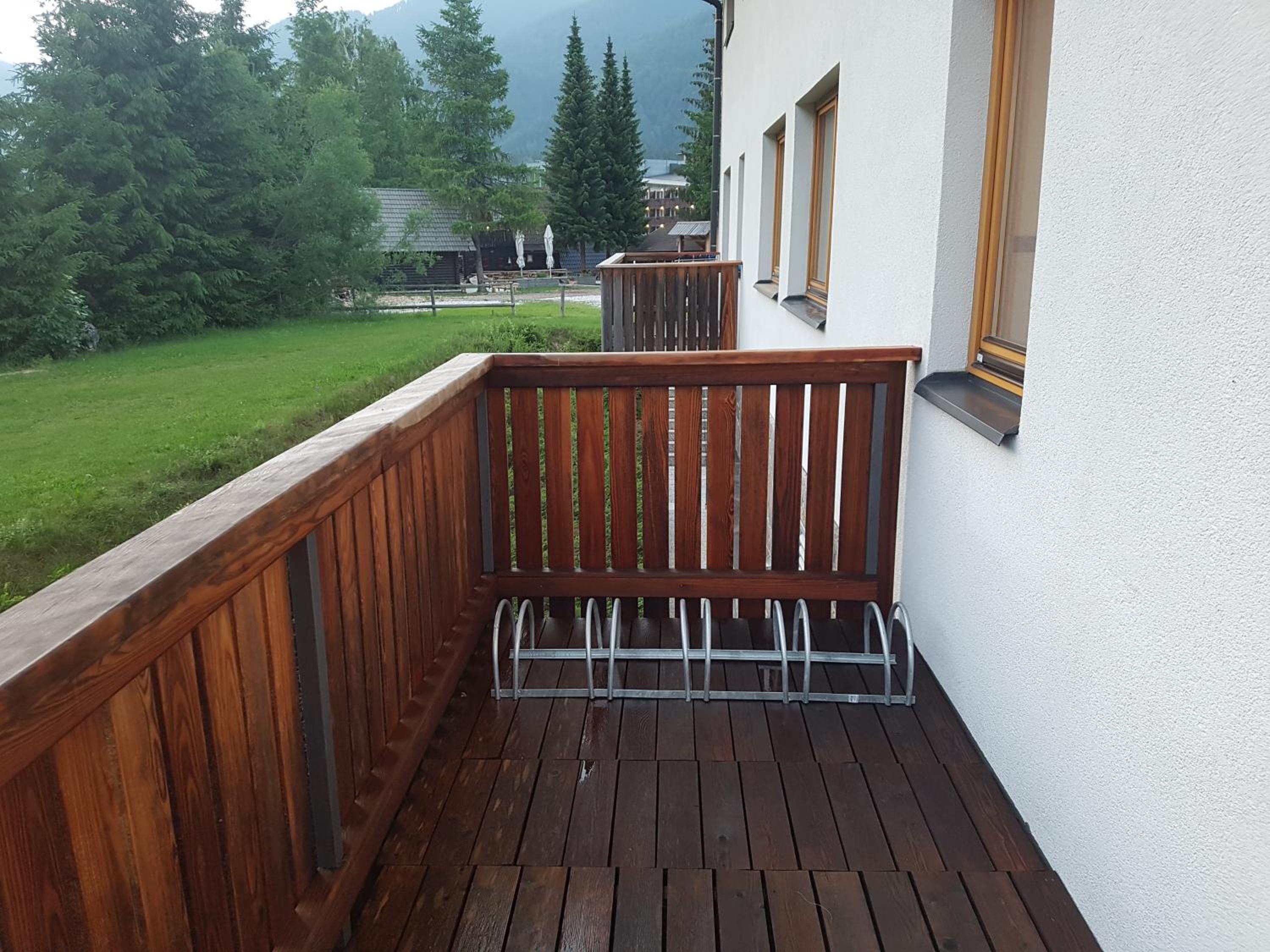 Apartment with Mountain View photo 2