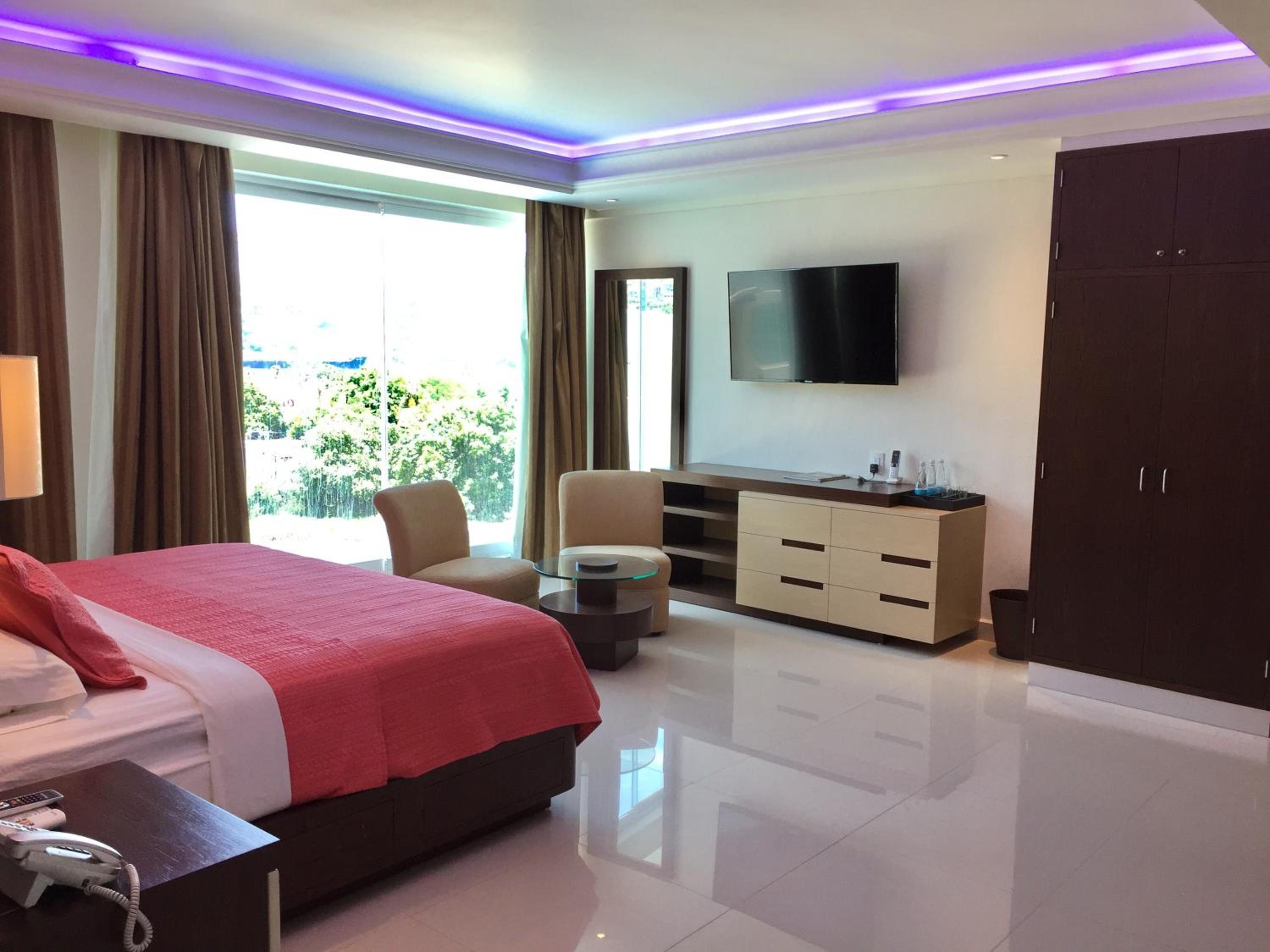 Exclusive Suite photo 2