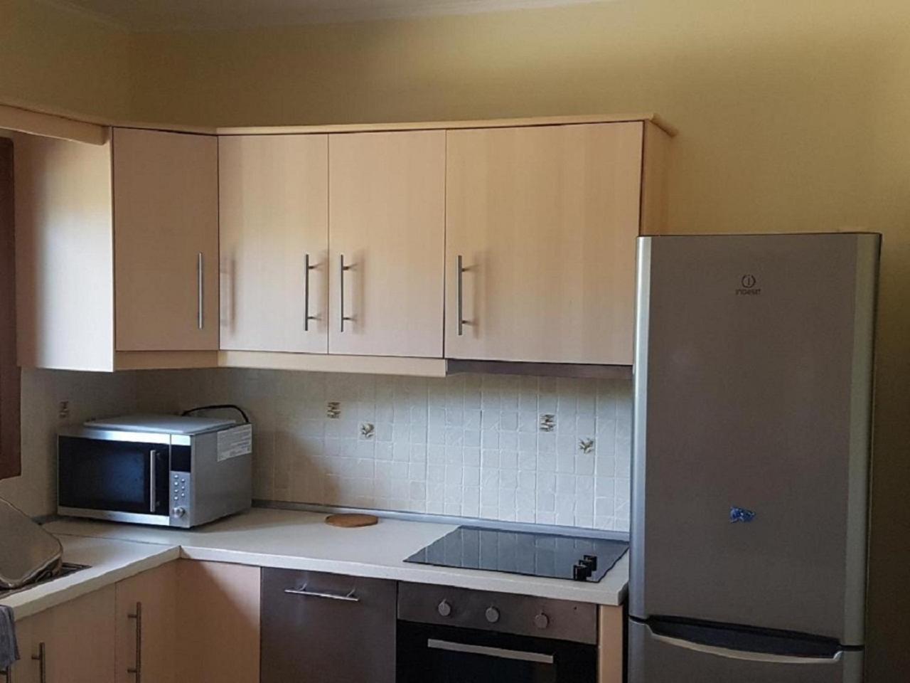 Two-Bedroom House photo 2