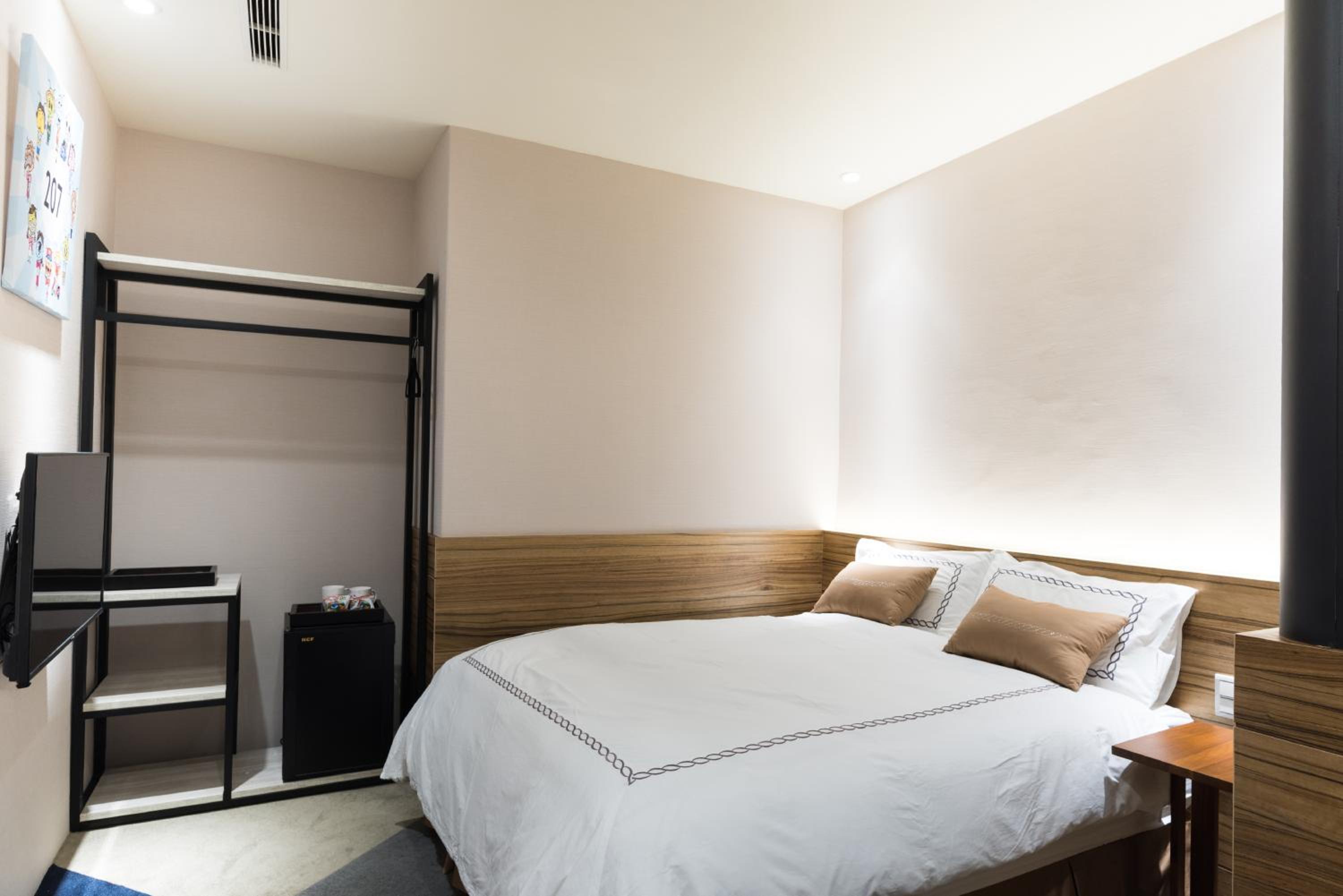Standard Double Room photo 2