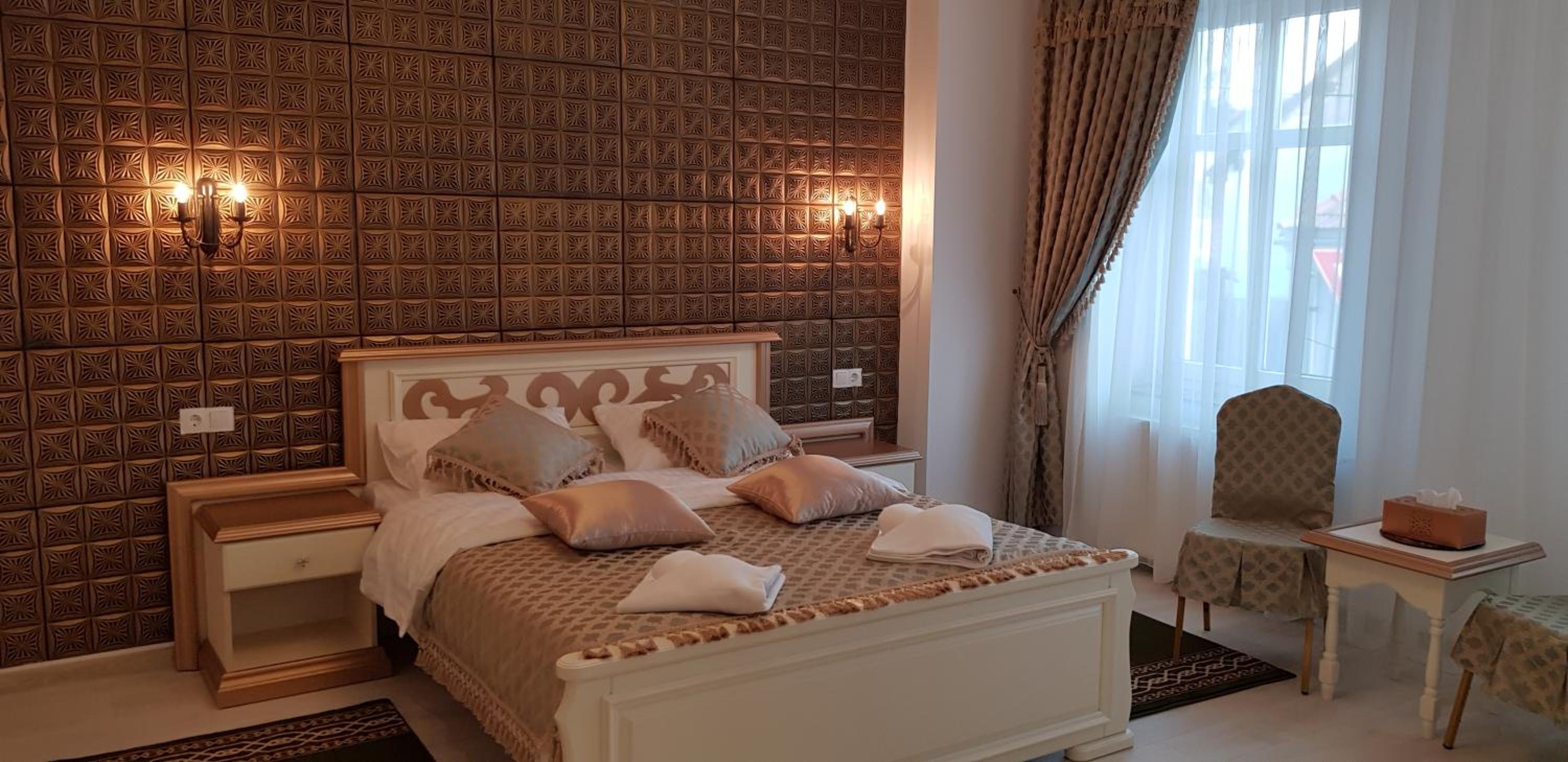 Deluxe Double Room - Photo 1